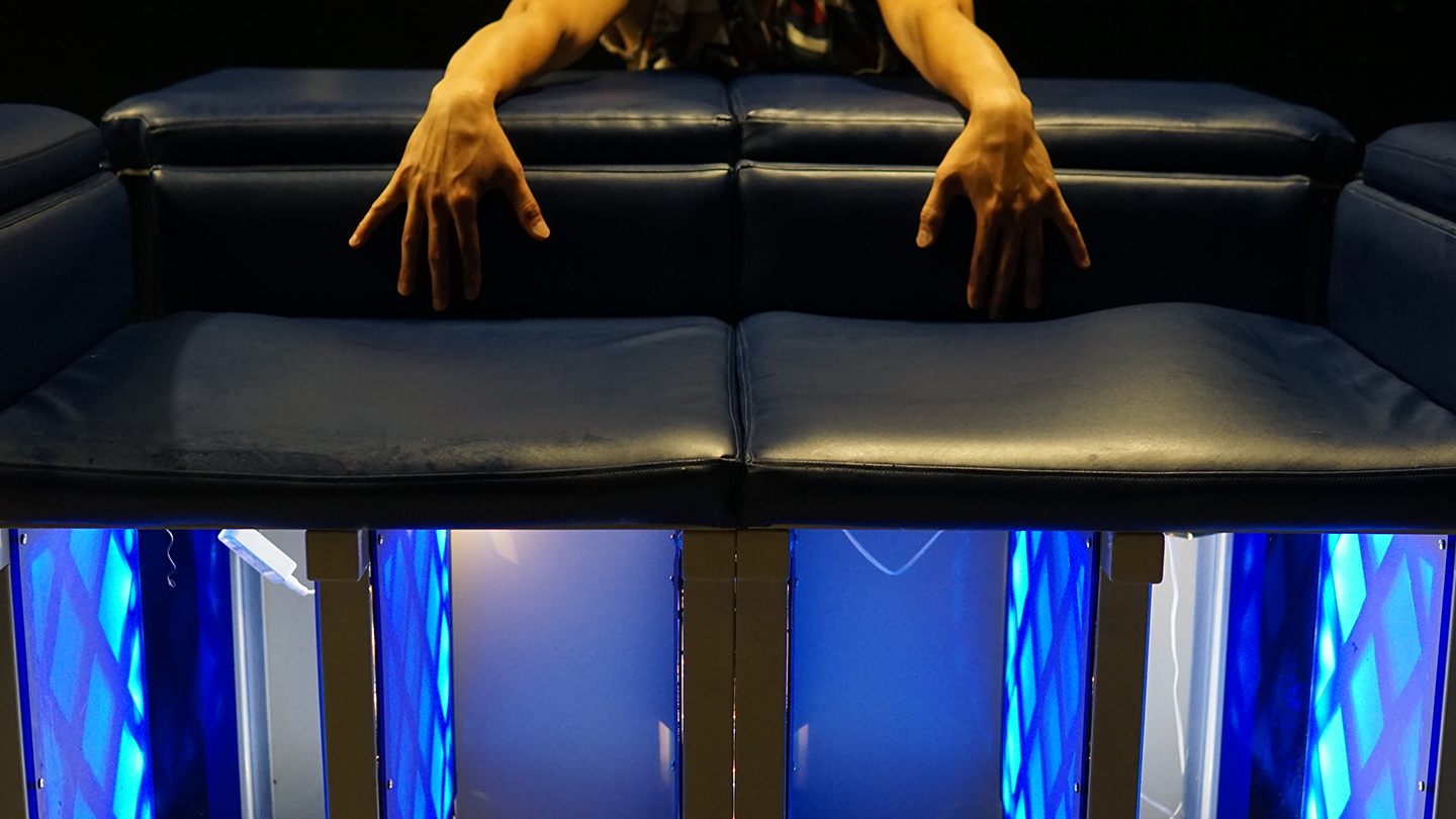 1566565939517-darkroom11