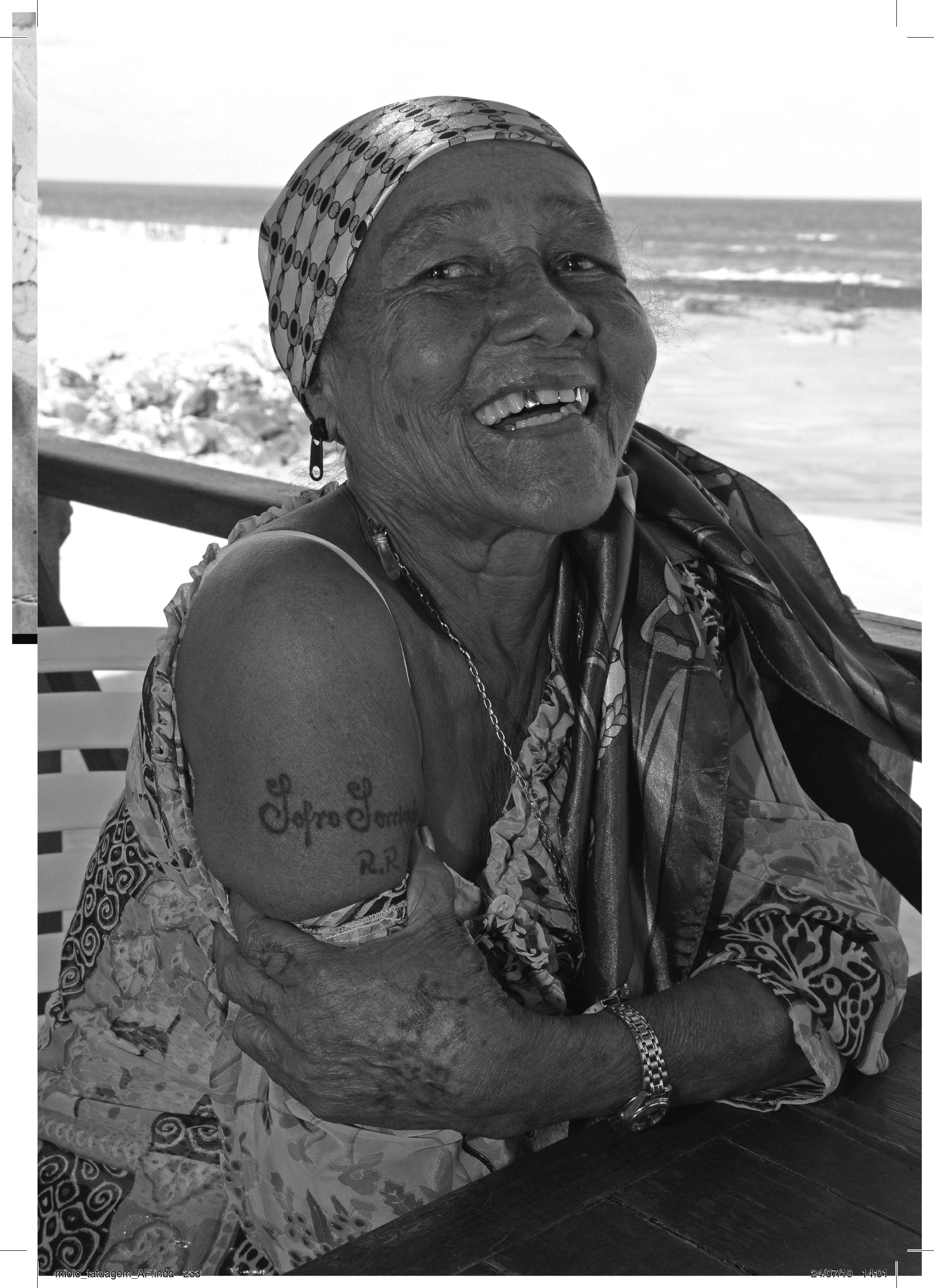 1568139865869-miolo_tatuagem_AF_highress-final-casa-rex-233