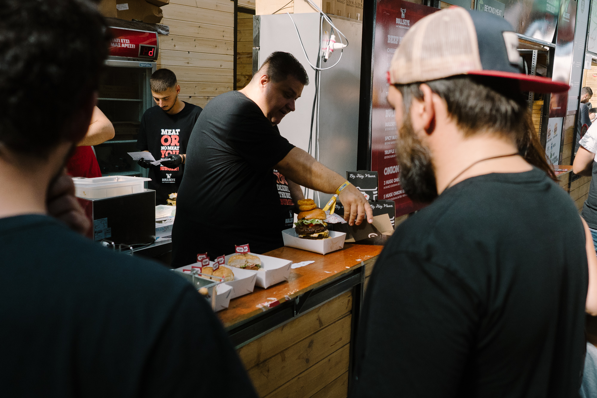 1568479338429-BurgerFest19_OS304147