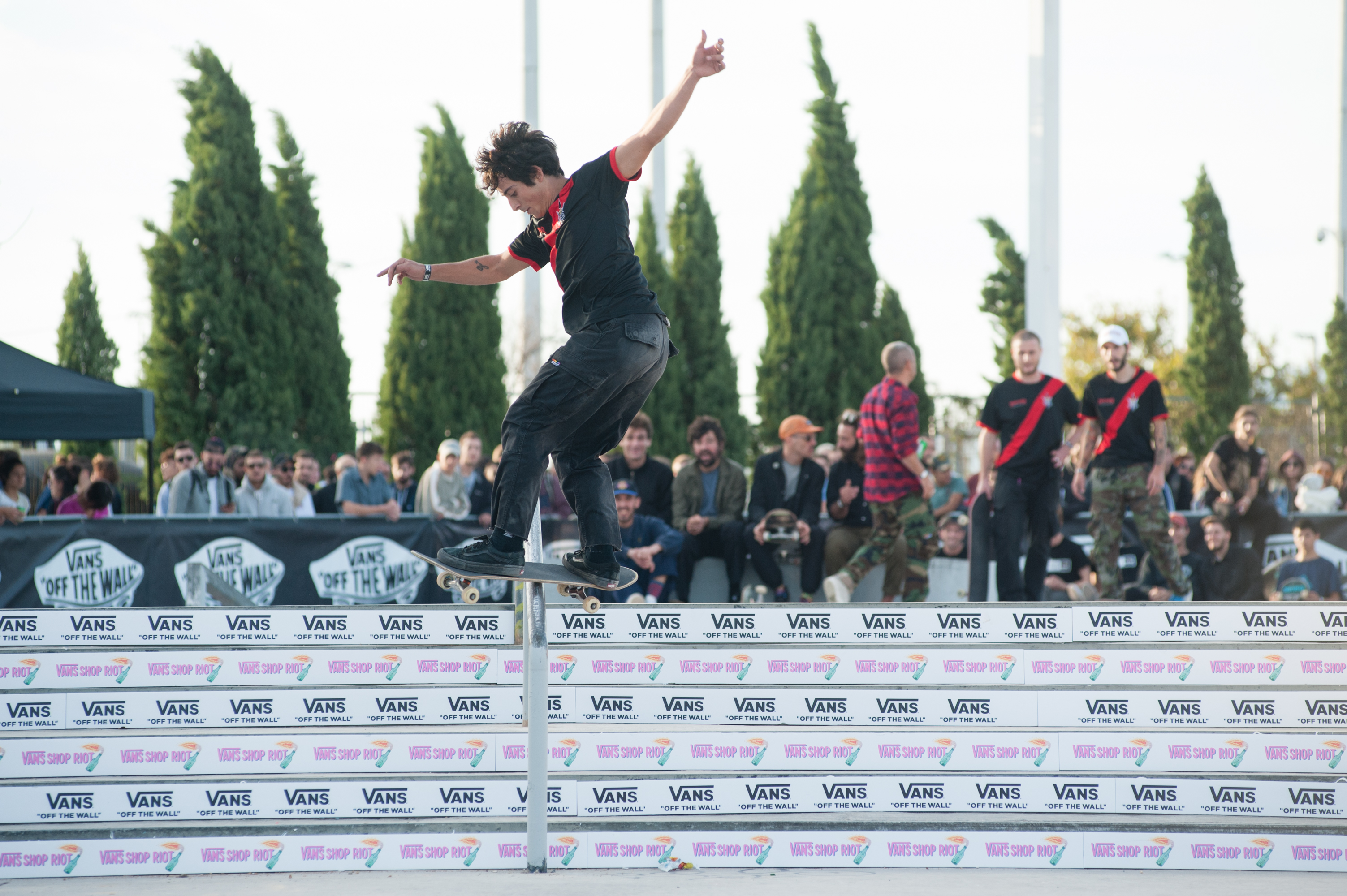 1568636548965-vans_shop_riot_2018-76