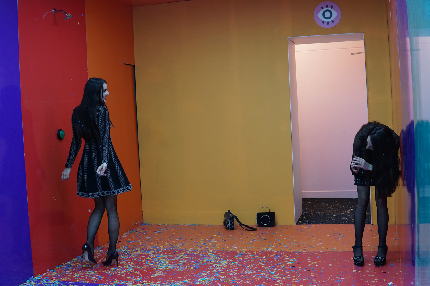1568903725353-image26
