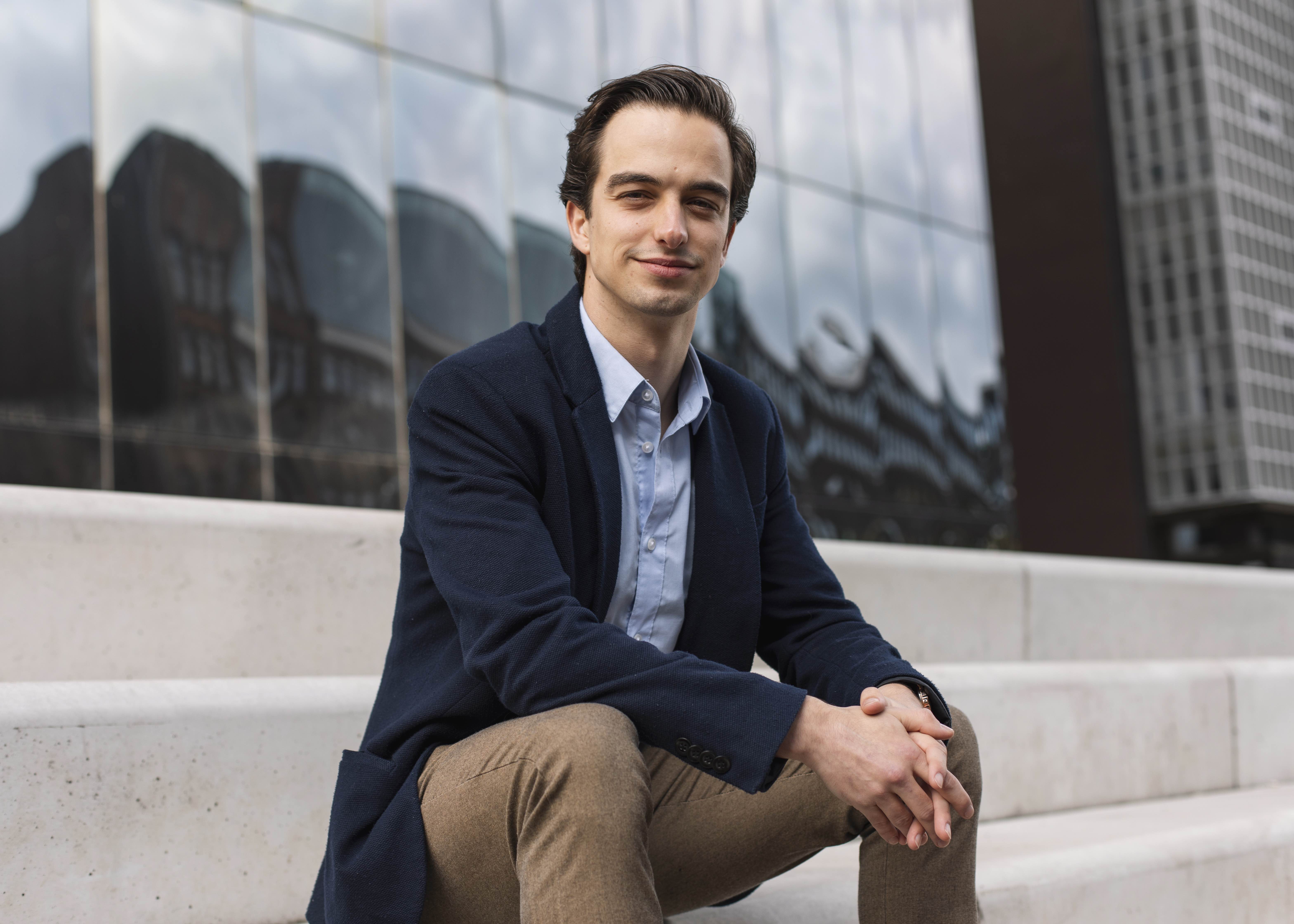 Rechtenstudent Fabian door Lin Woldendorp