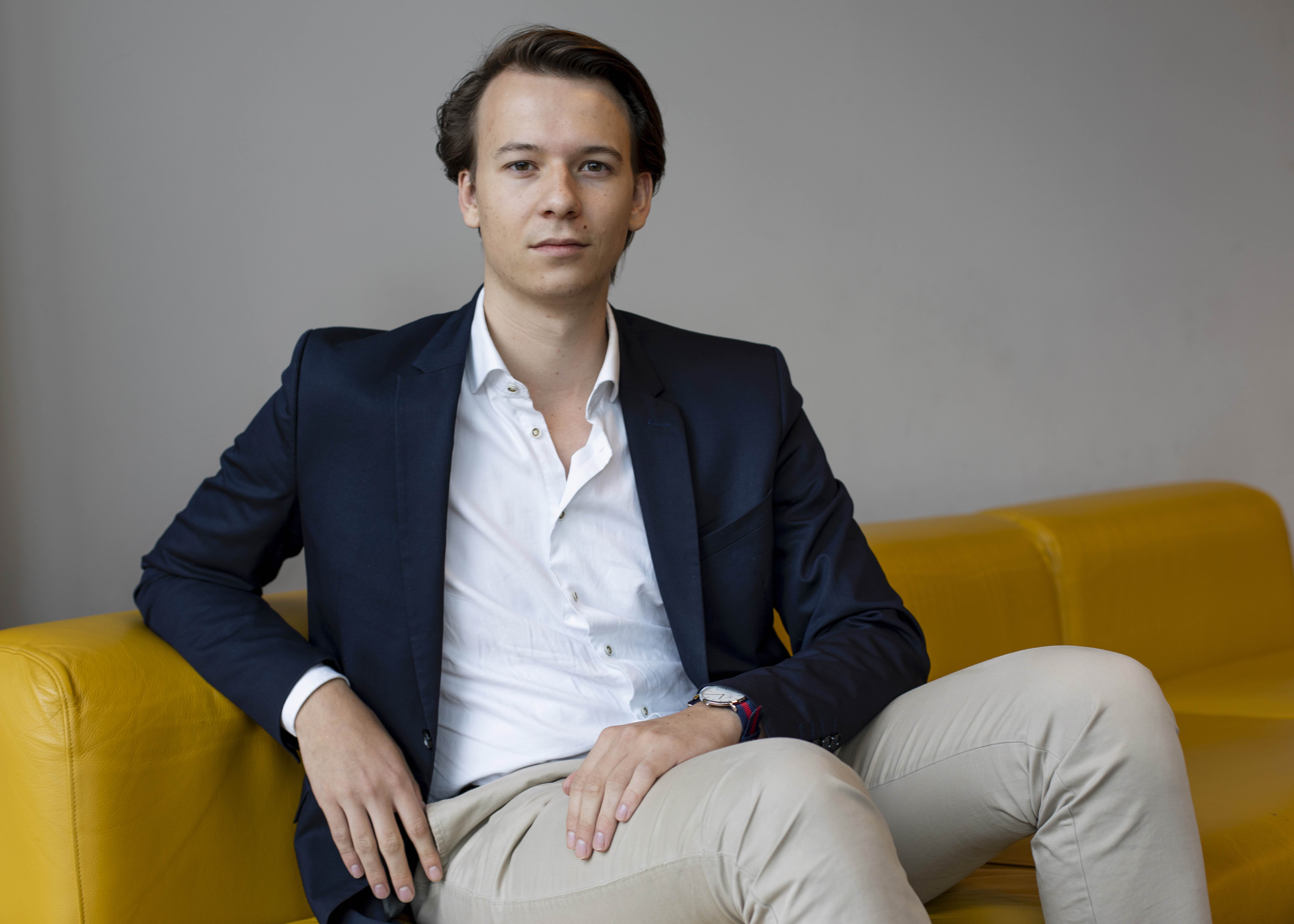 Rechtenstudent Rogier door Lin Woldendorp