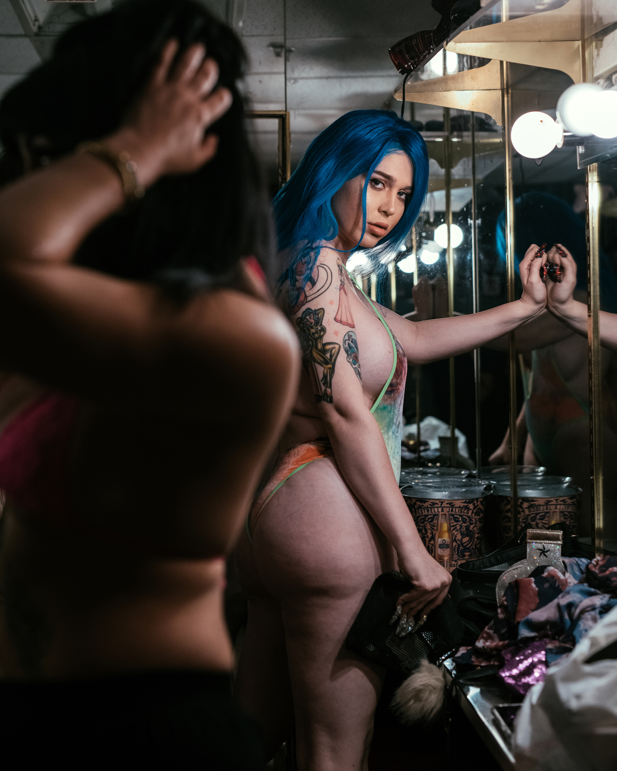 Shemale Stripper Pole - A Look Inside the Sexiest Trans-Inclusive Strip Night in ...