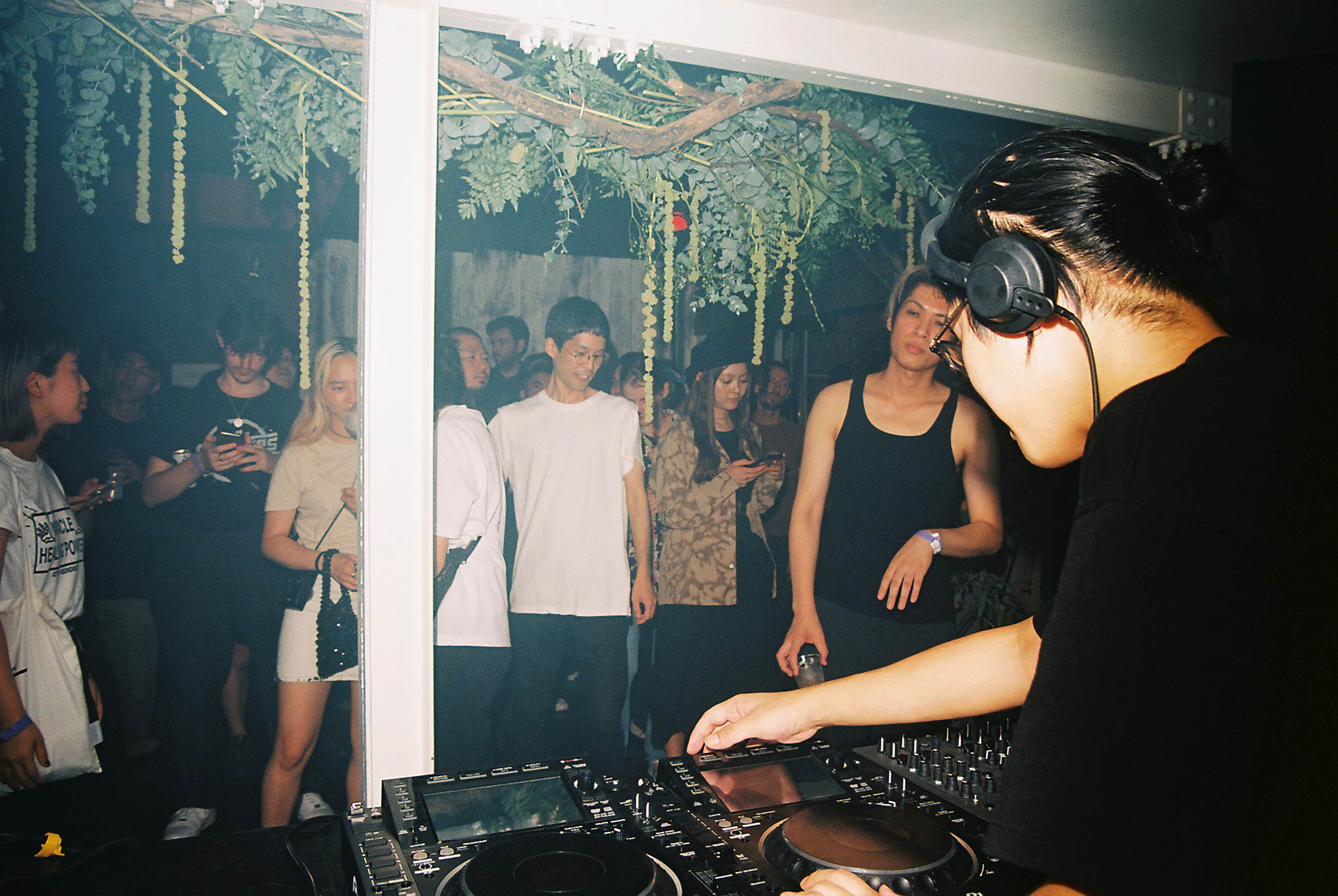 1569467943451-era0907dj28