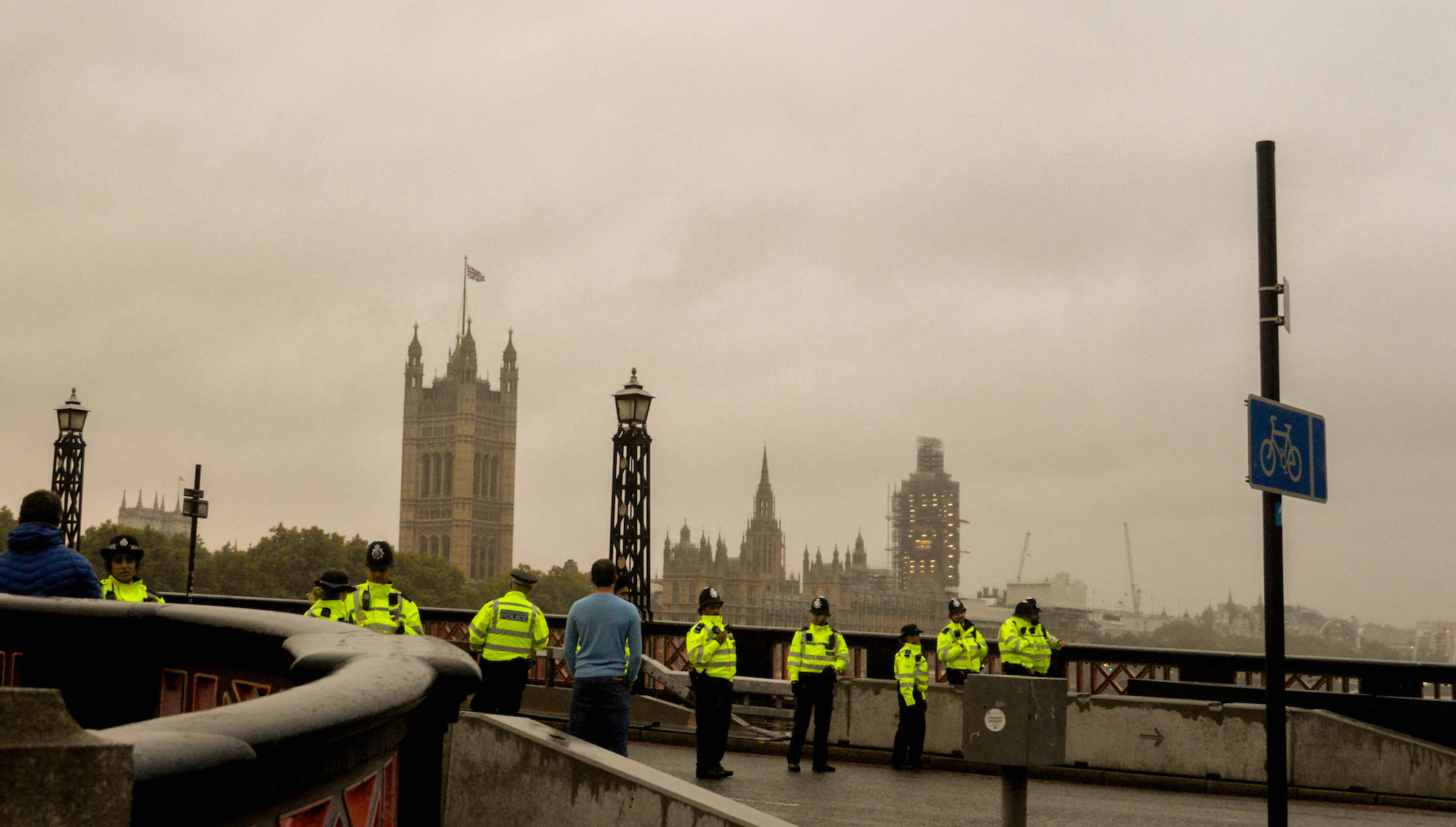 lambeth bridge police