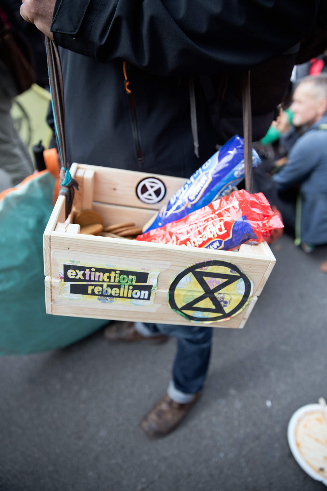 Extinction Rebellion volunteers hand out food