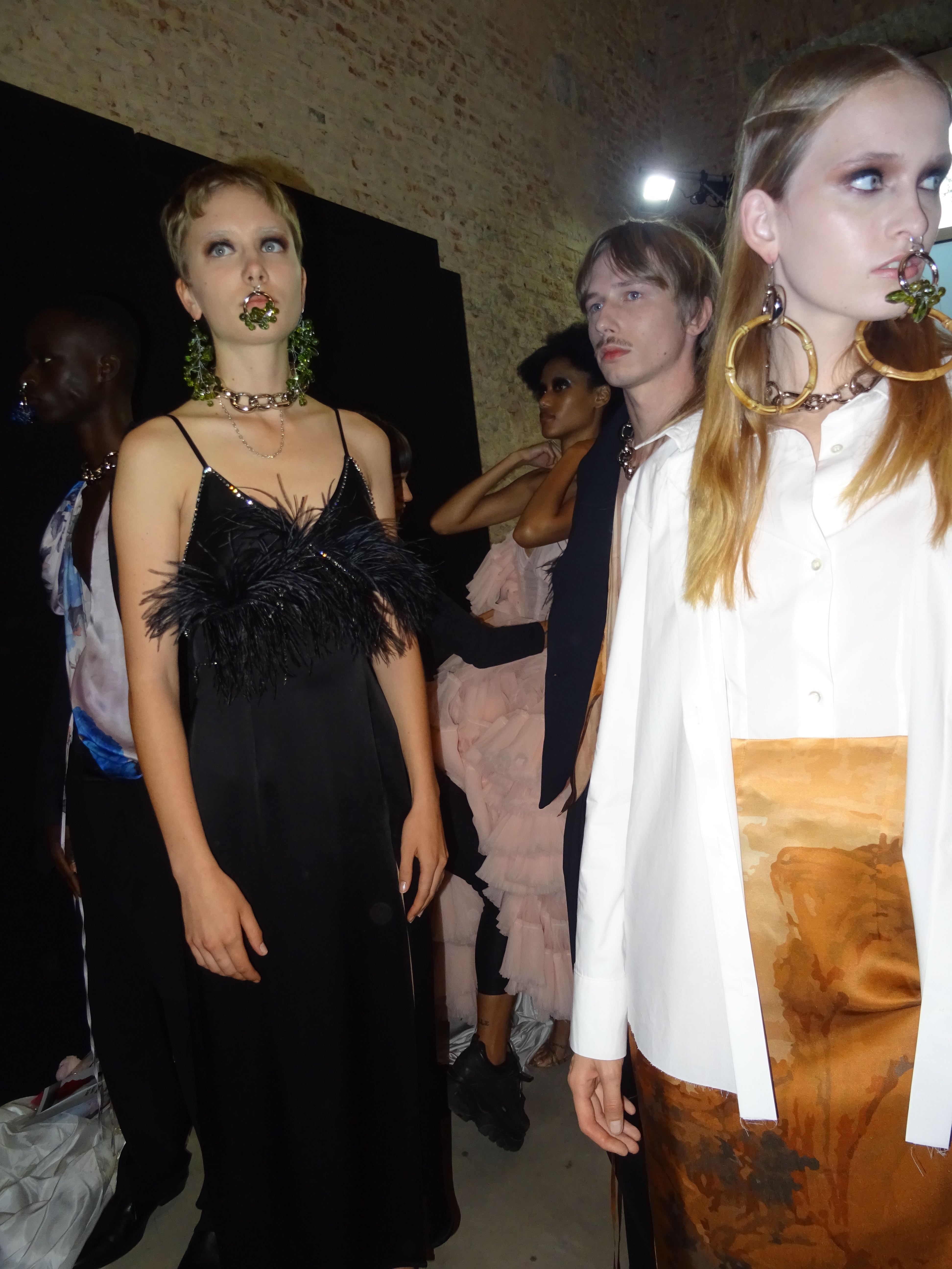 1571299088006-DSC01509Act_Ndegree1_ss20_Milano_iDitaly_Giorgia_Imbrenda_backstafe