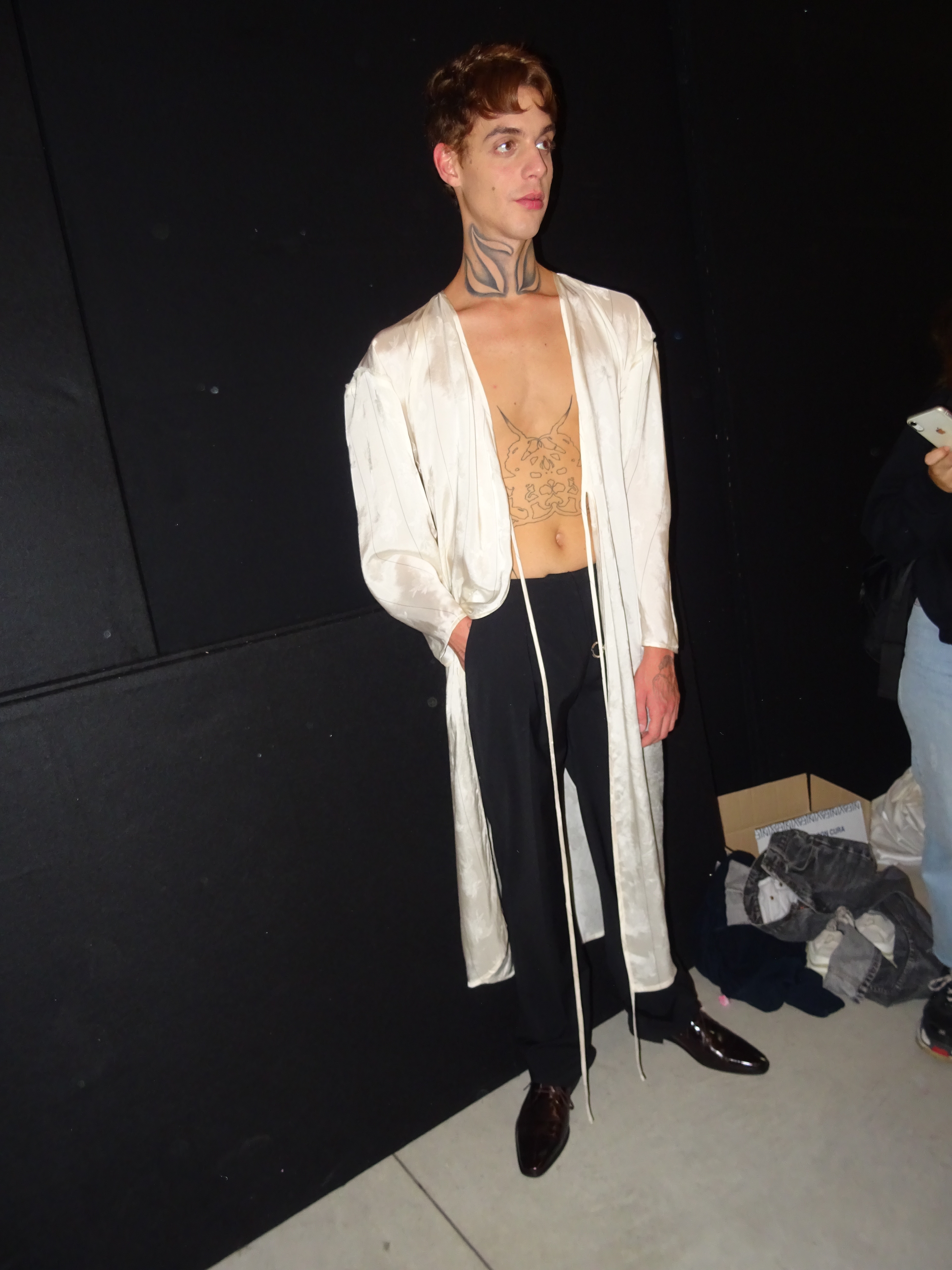 1571299234100-DSC01559Act_Ndegree1_ss20_Milano_iDitaly_Giorgia_Imbrenda_backstafe