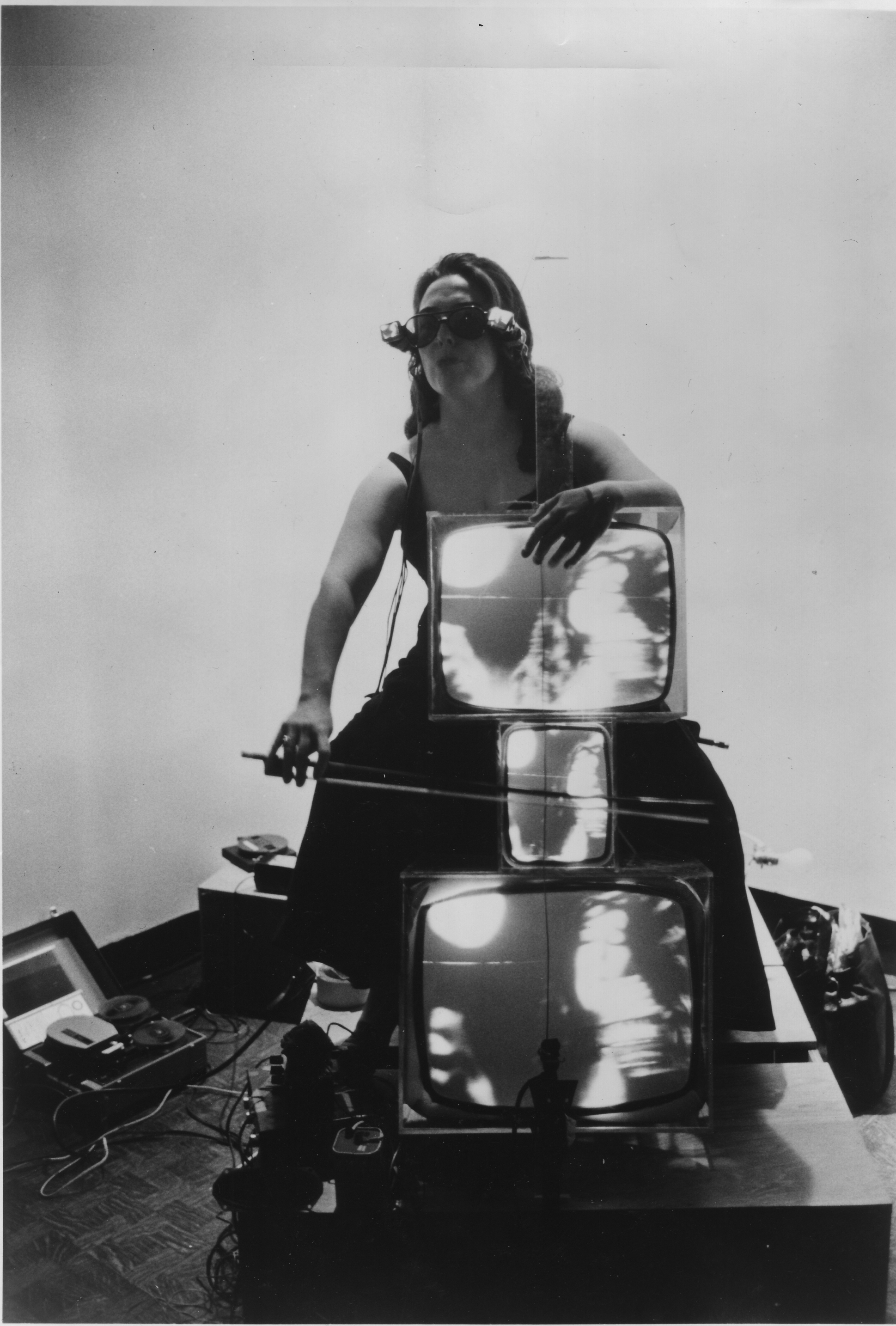 1571366627078-Charlotte-Moorman-with-TV-Cello-and-TV-Eyeglasses-1971_Peter-Wenzel-Collection