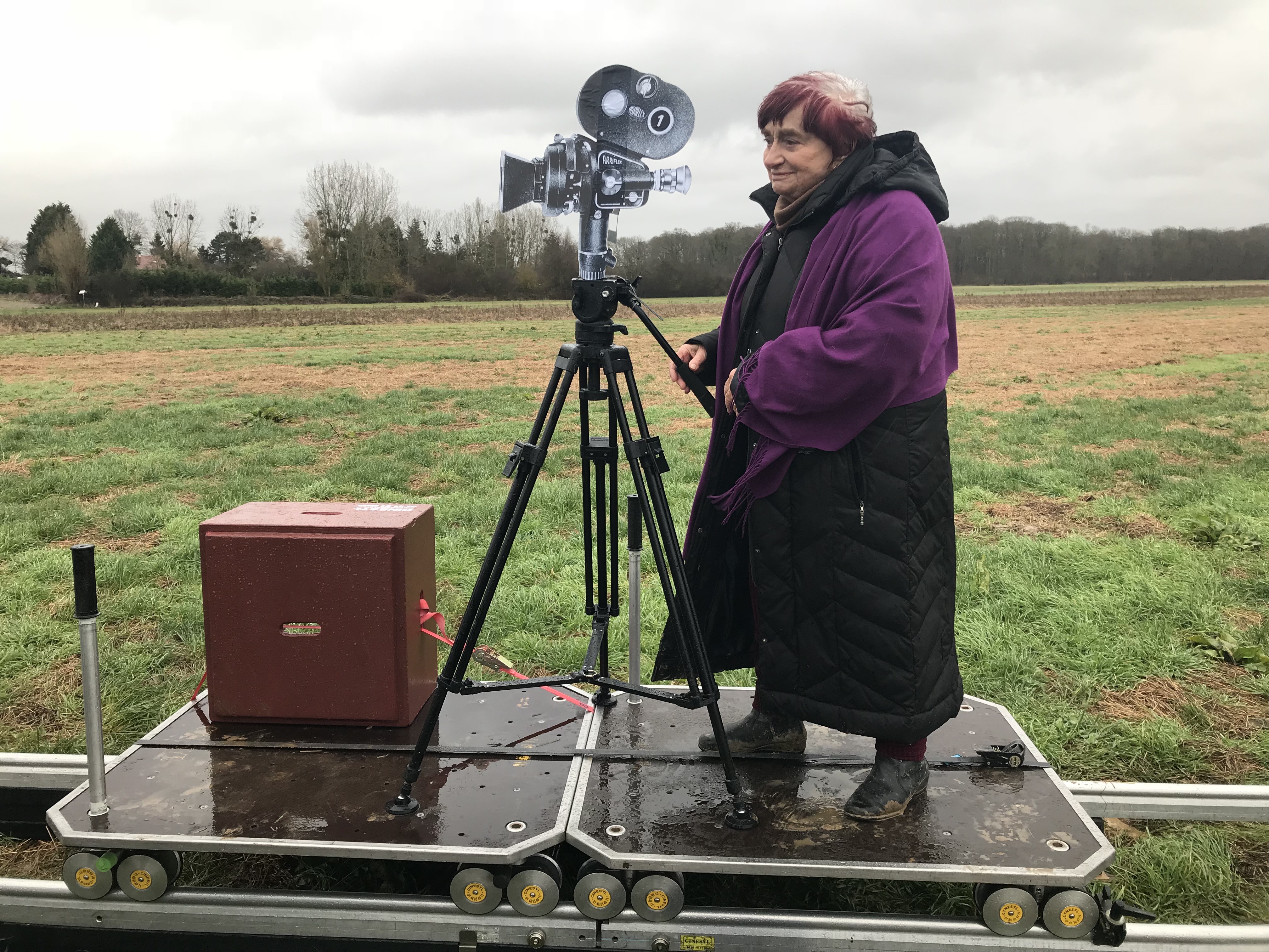 1571882582276-Agnes-Varda-in-VARDA-BY-AGNES-Courtesy-of-Janus-Films-1