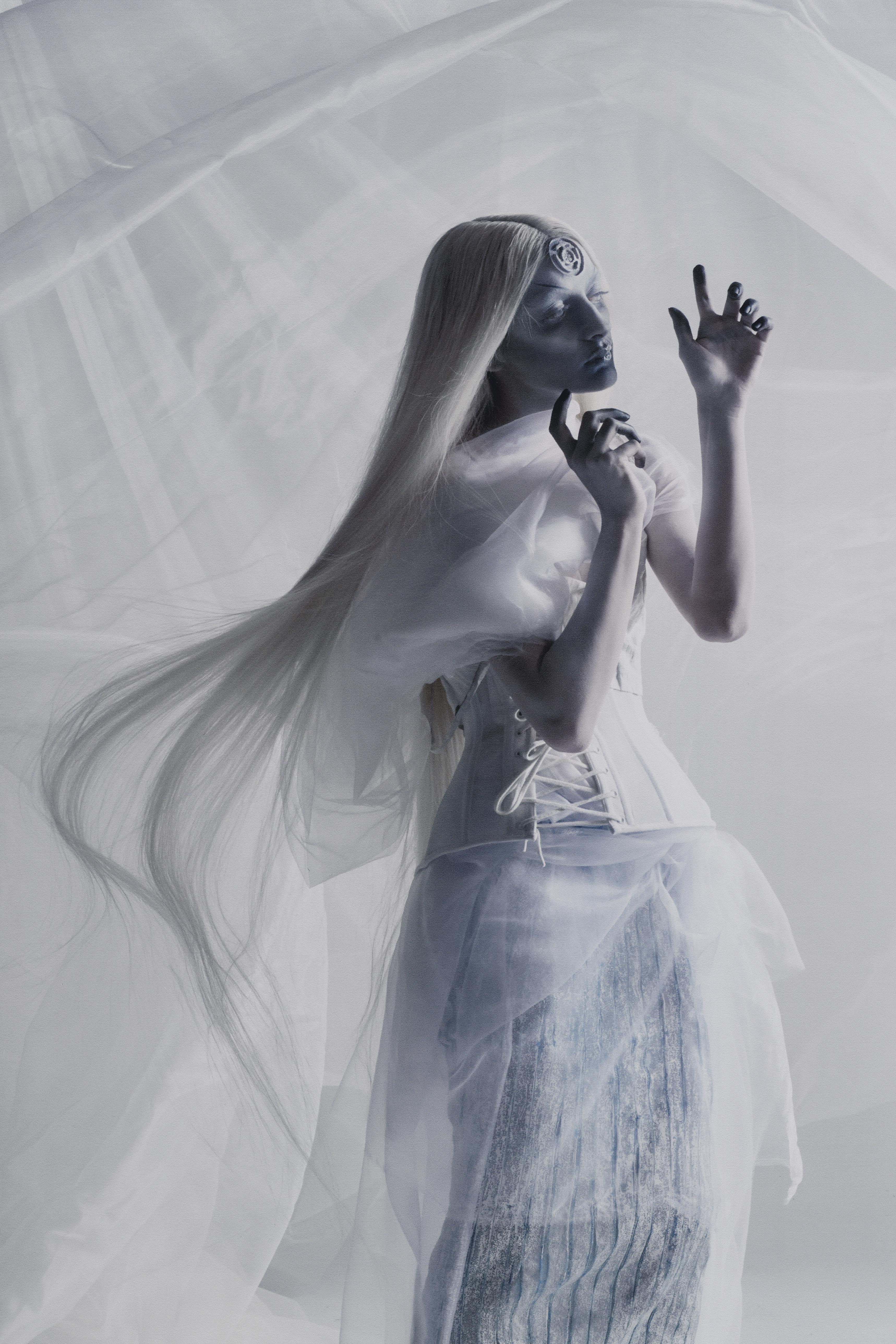 1571910591898-Witch_002