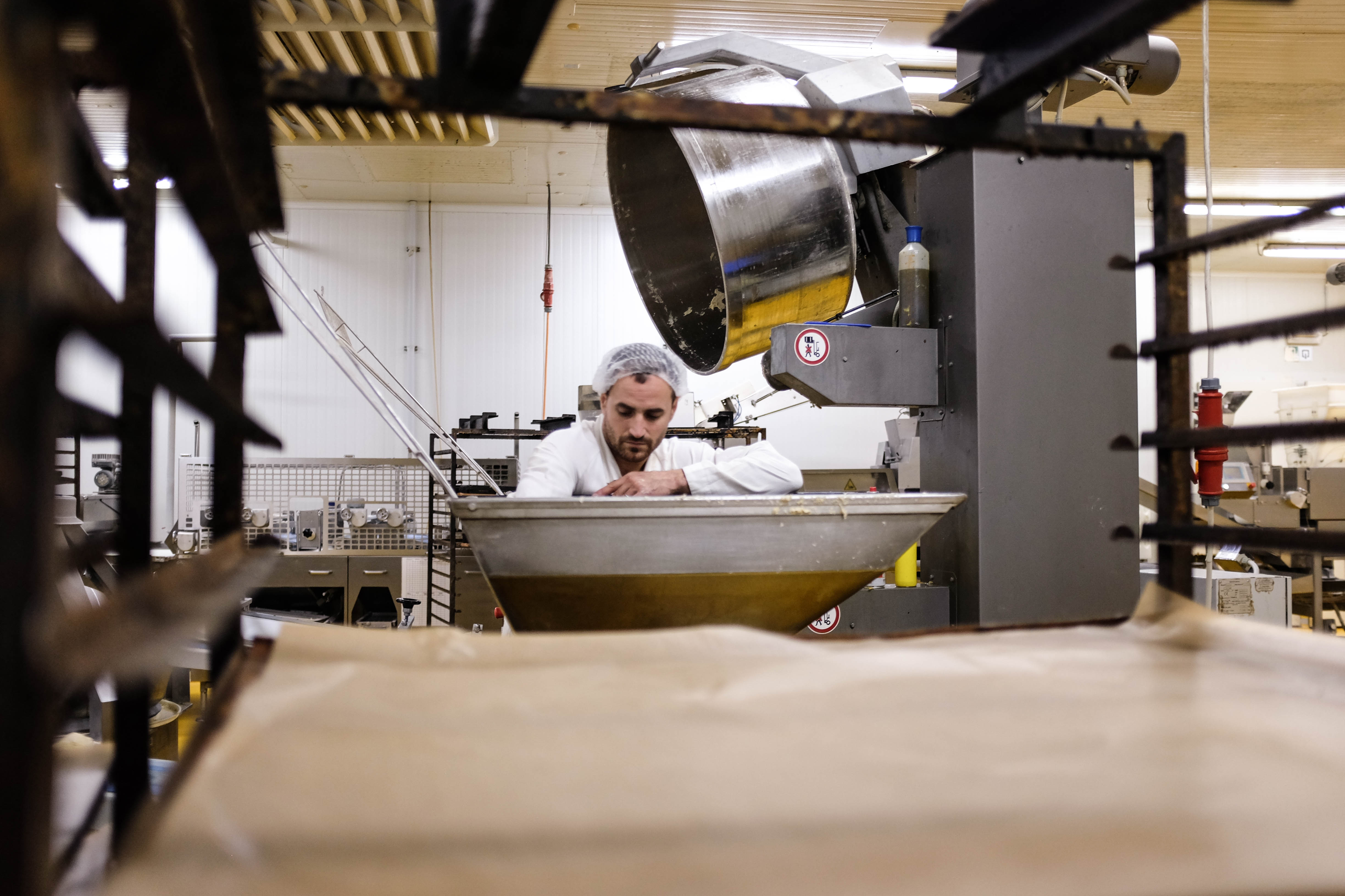 Elisabeth-Debourse-Cannabread-factory