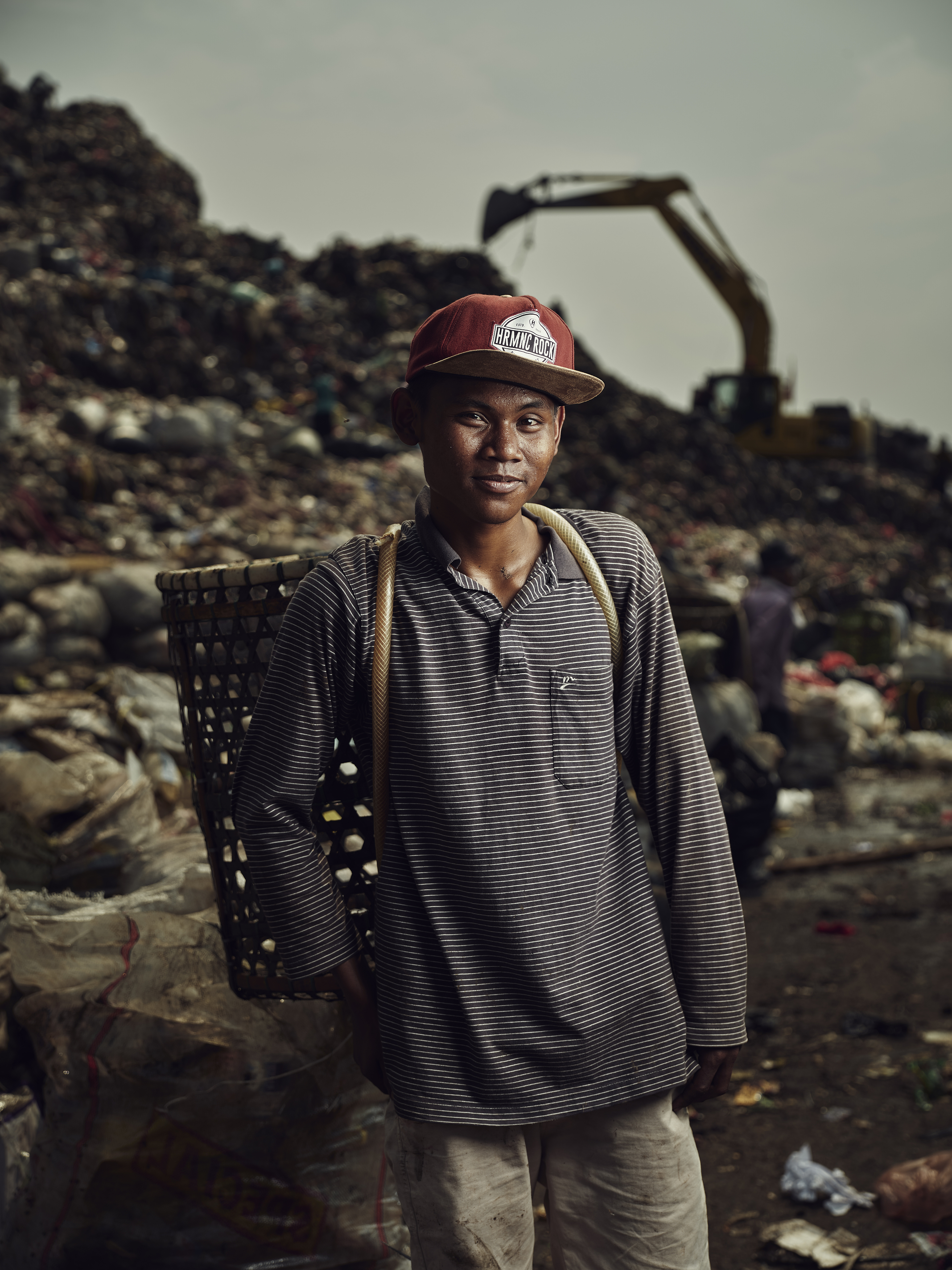 indonesia trash collector
