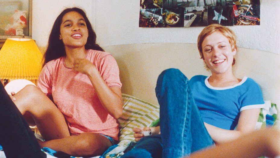 1574076464451-kids_rosario_dawson