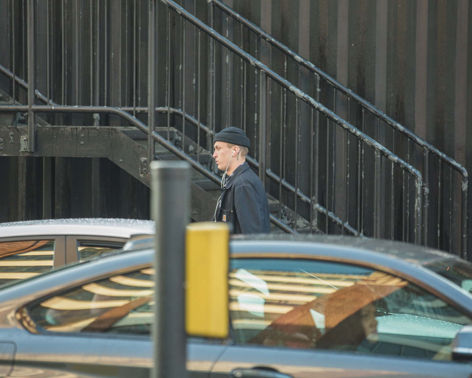 1575293740153-Chris Bethell Shoreditch Tiny Beanie Photographs VICE-2