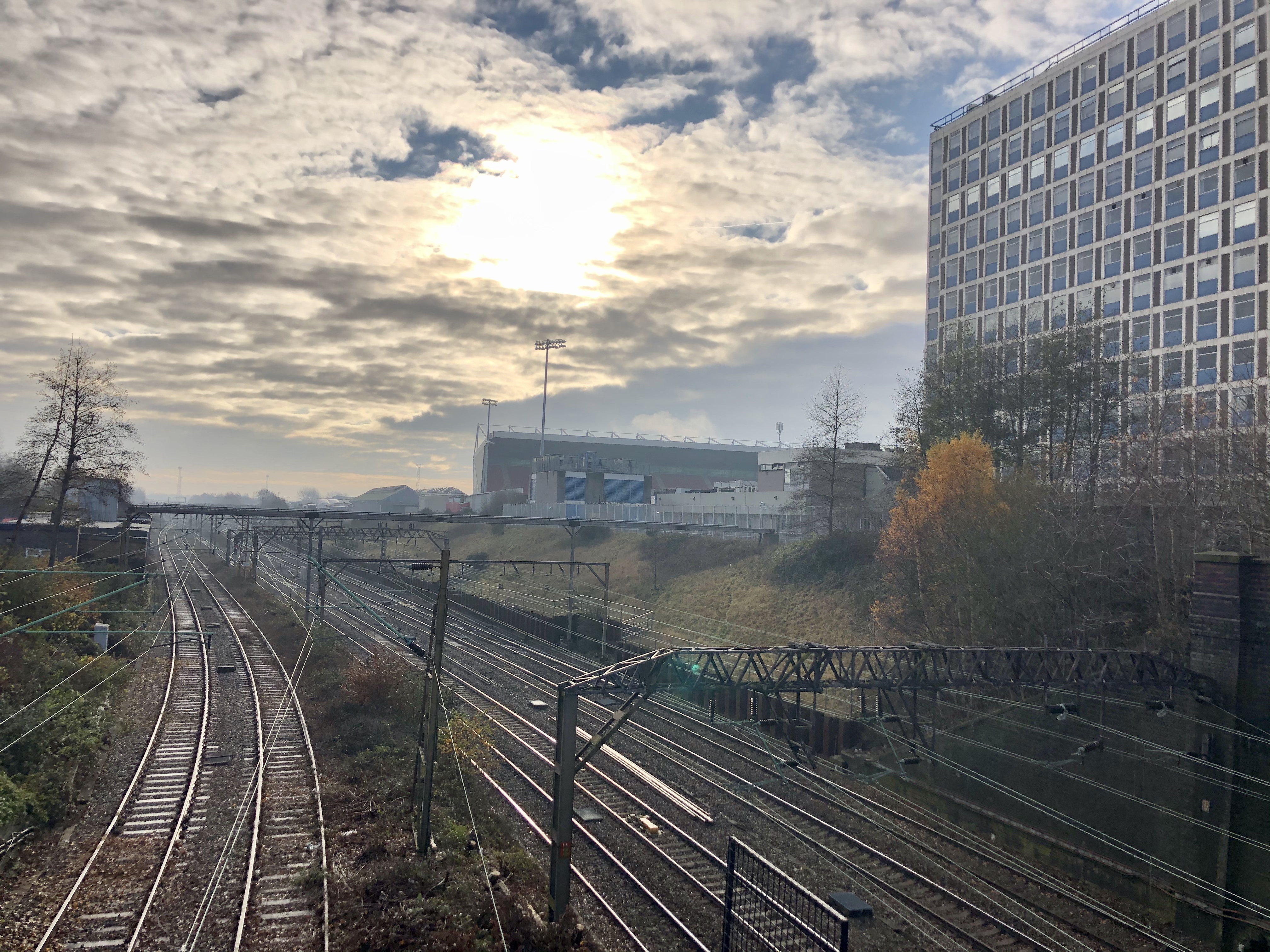 1575891260043-image00019