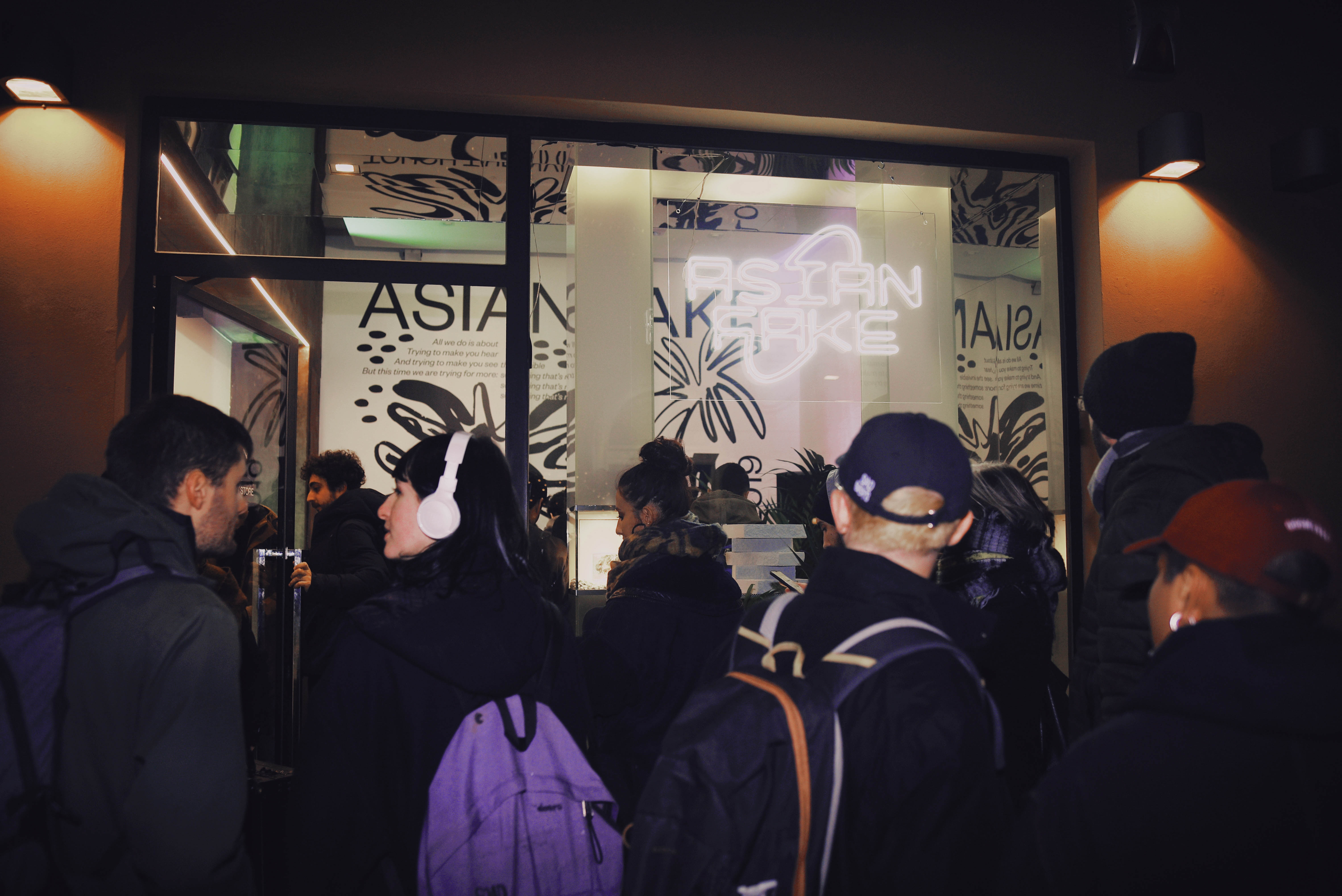 1576070897240-asianfake-temporarystore-milan-by-silviaviolanterouge-1