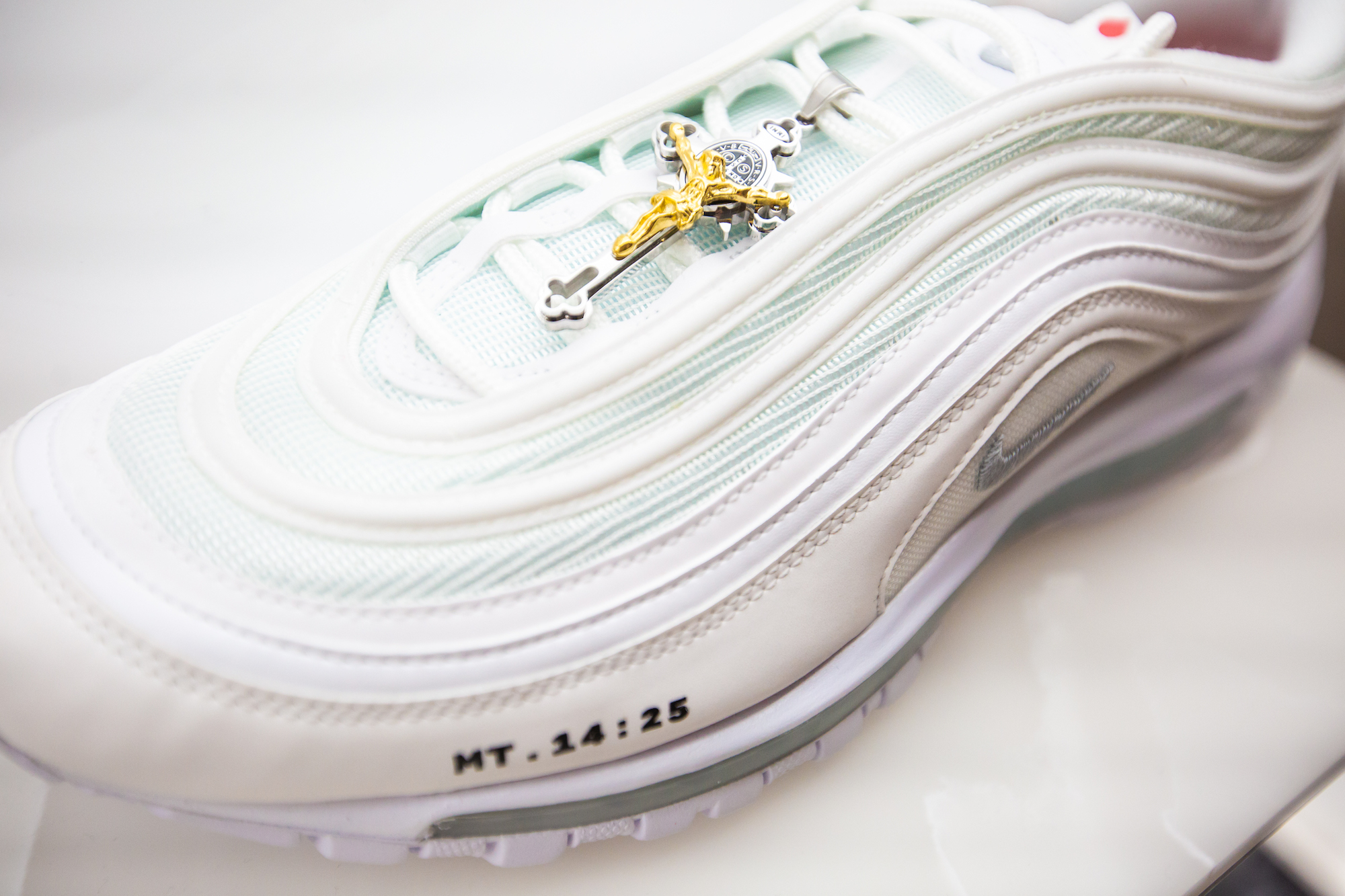 jesus air max 97s