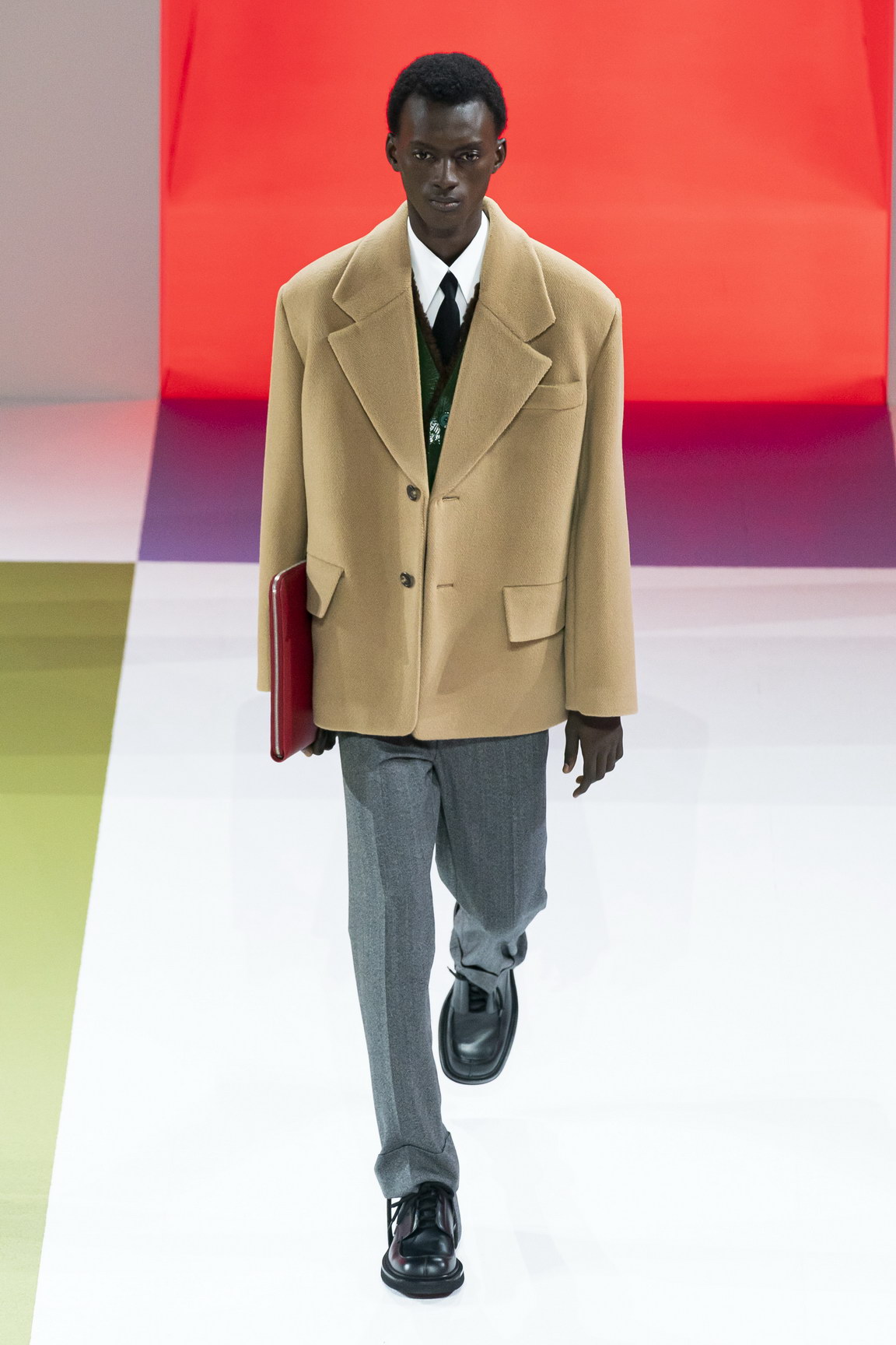 prada aw20