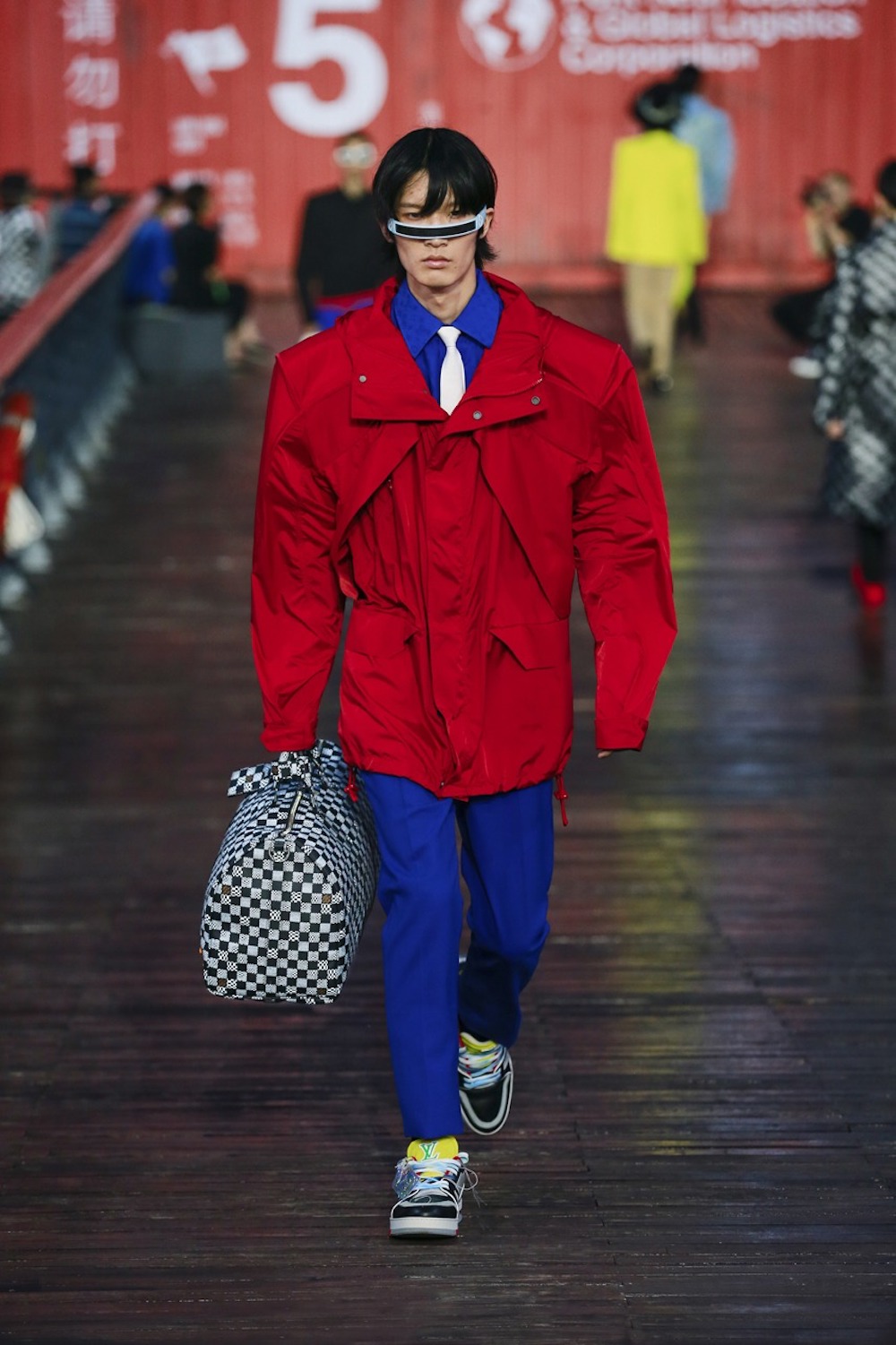 Louis Vuitton Men&#39;s takes Shanghai on the first stop of its SS21 tour - i-D