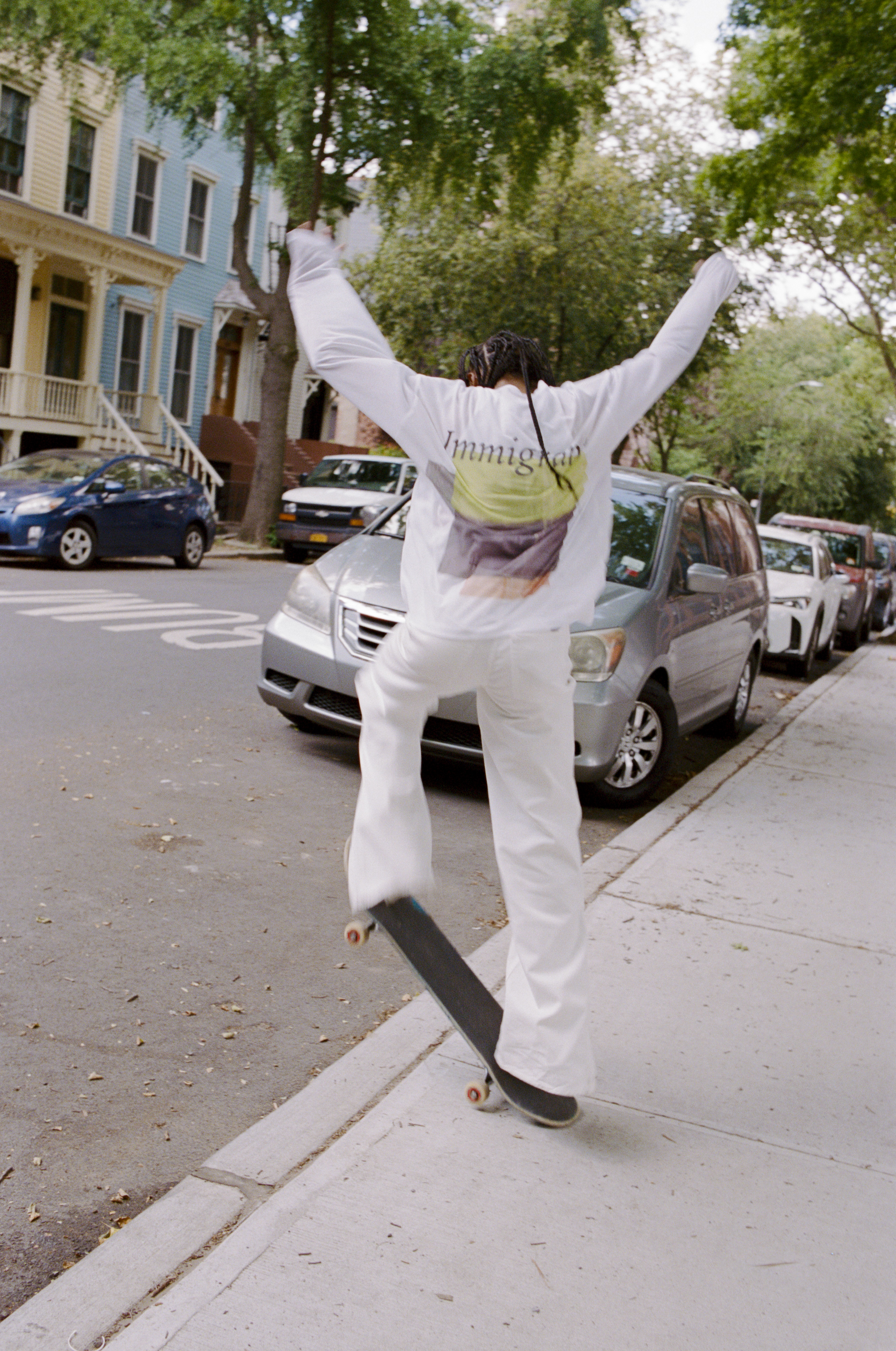 skater doing trick