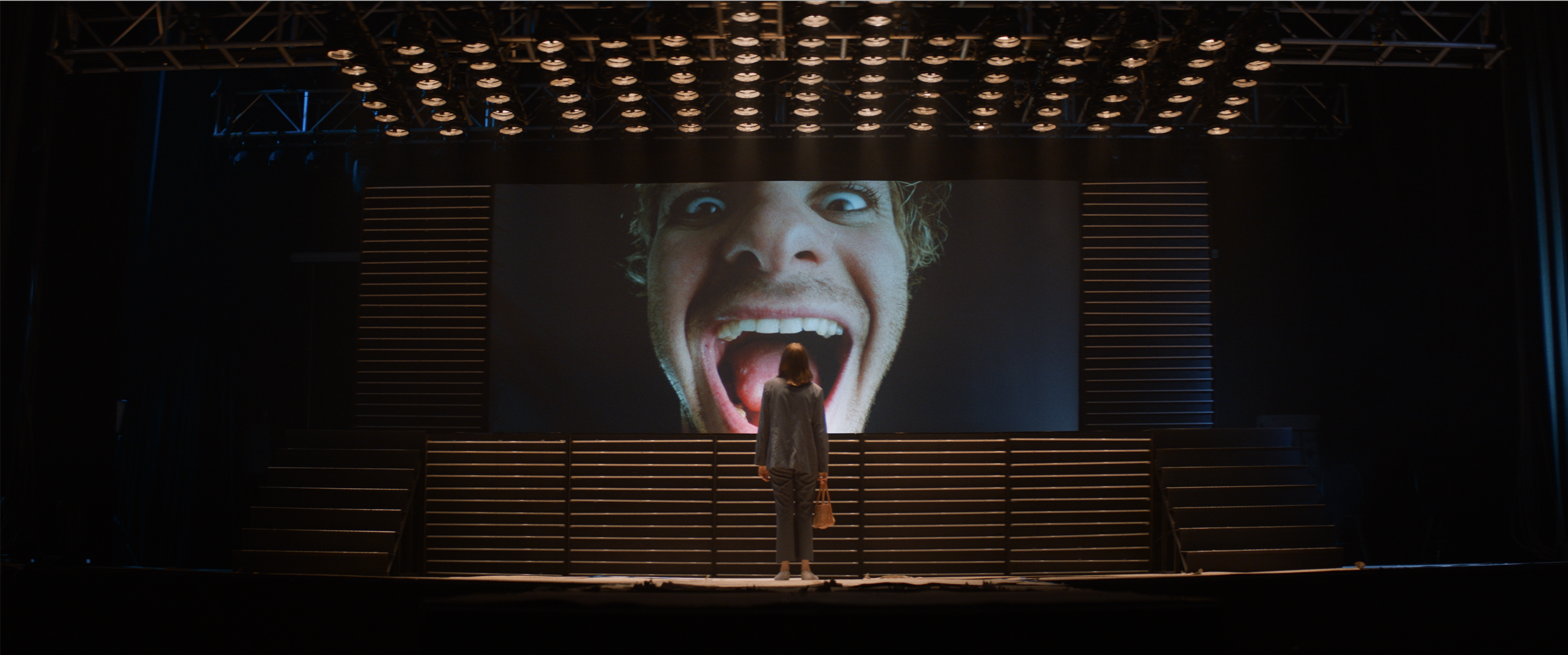 Projector (1).png