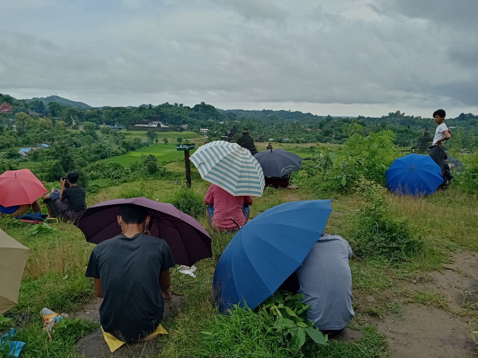 rakhine internet.jpg