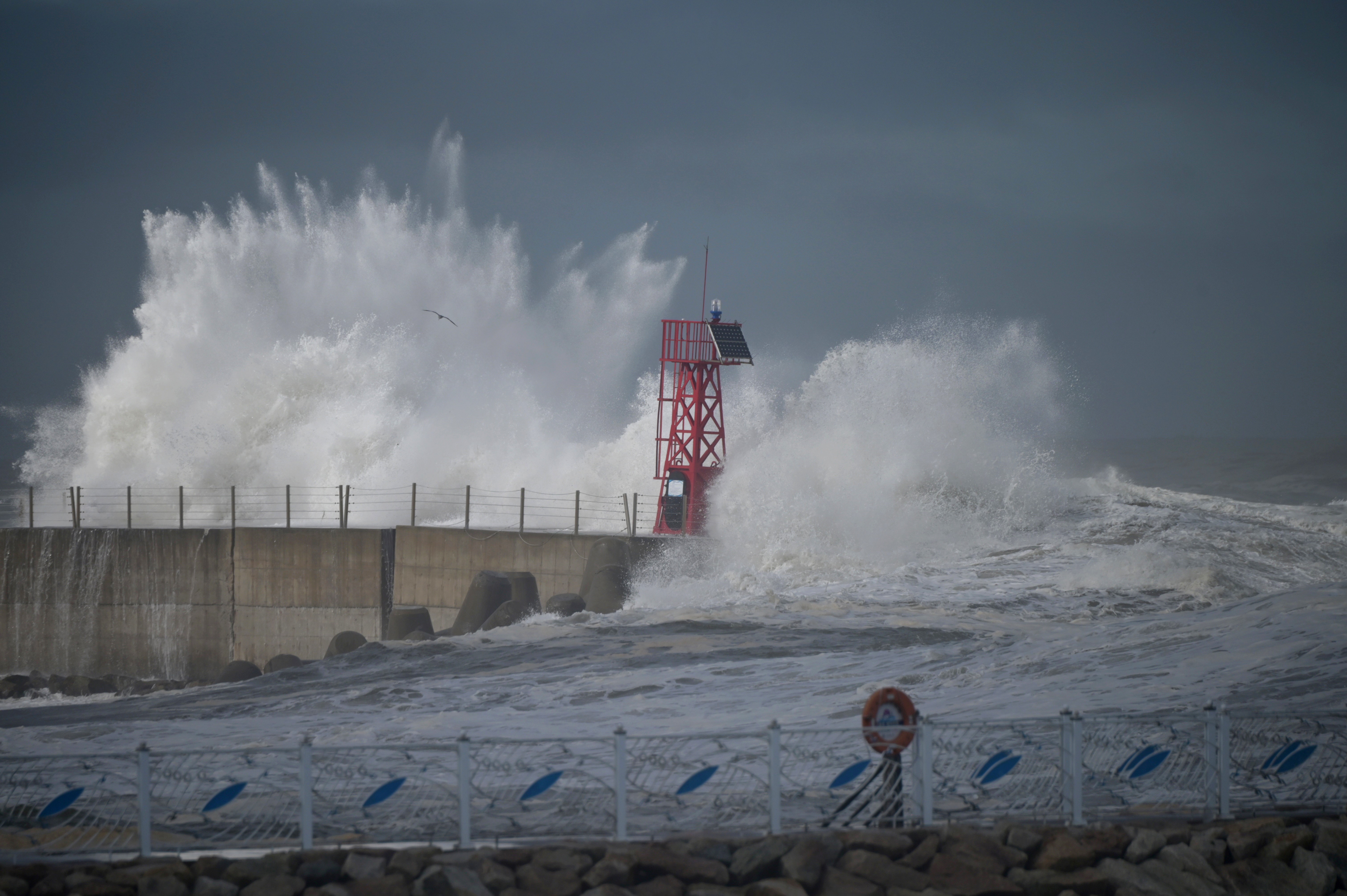 lighthouse.jpg