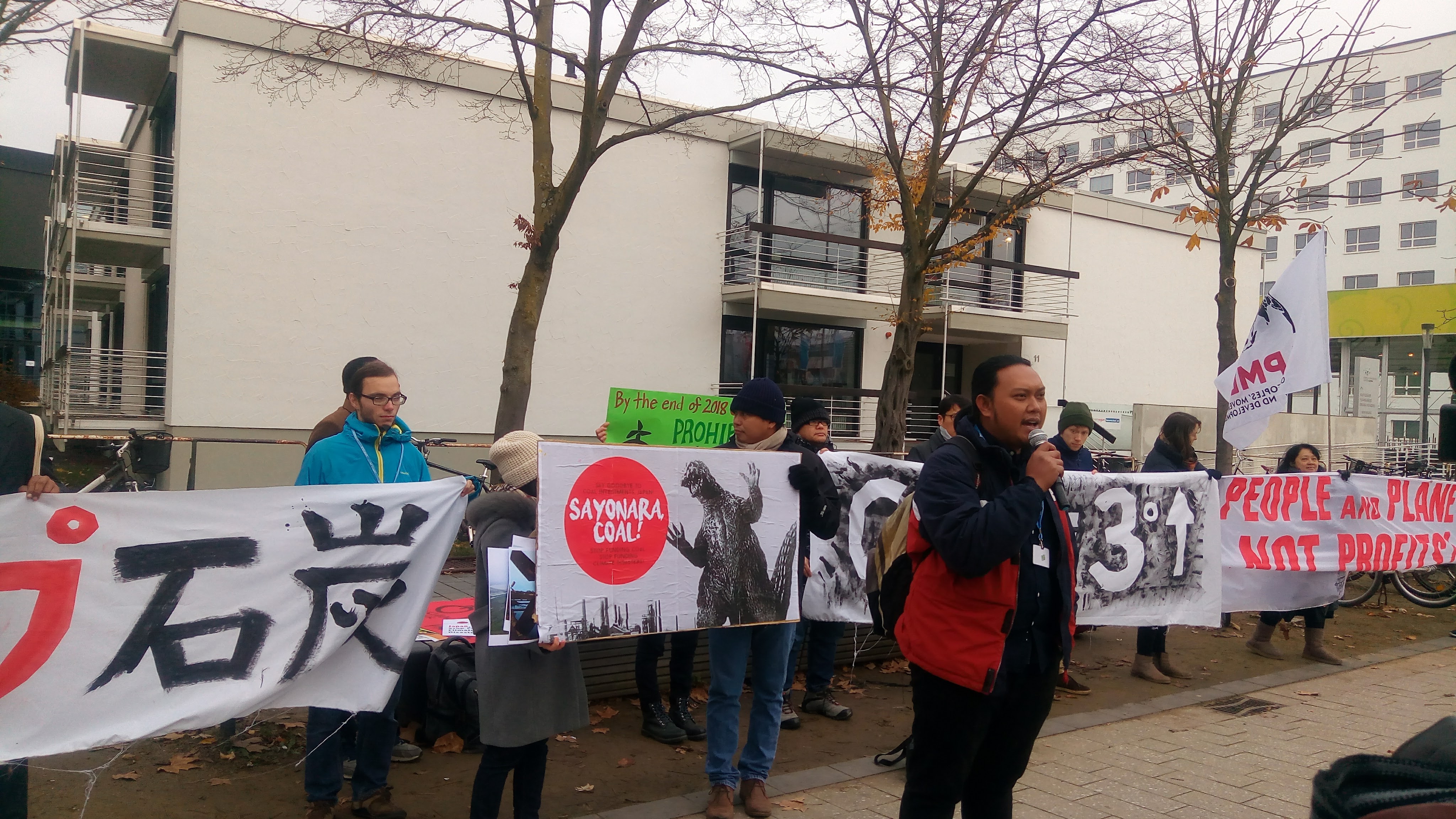 環境アクティビスト, 今井絵里菜, グレタ, 気候変動, FridaysForFuture, 学生, 裁判, 環境問題, 就活,