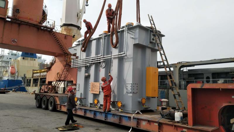 Another JSHP transformer, at a Shanghai port