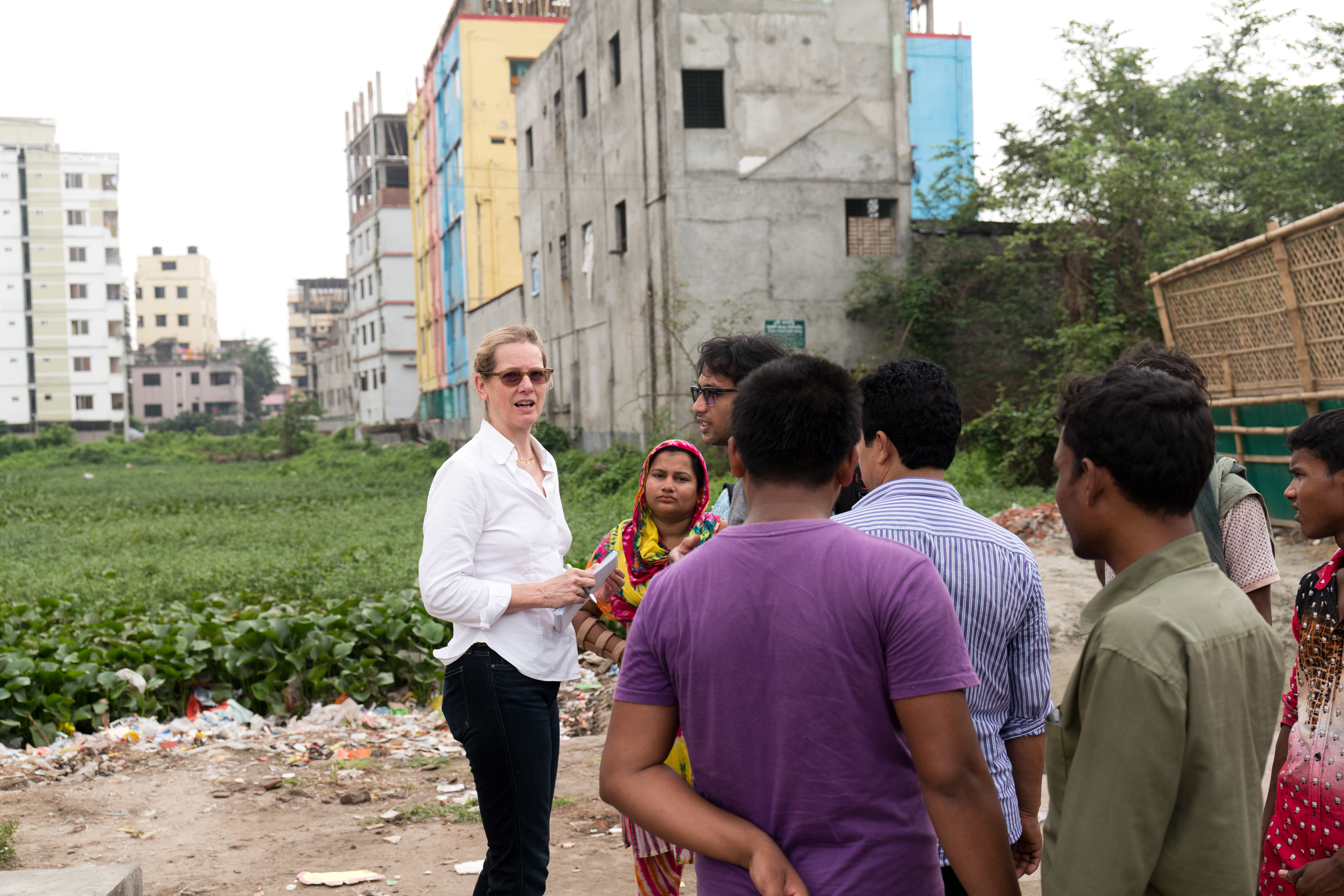 Dana Thomas at Rana Plaza, April 2018, by Clara Vannucci.jpg