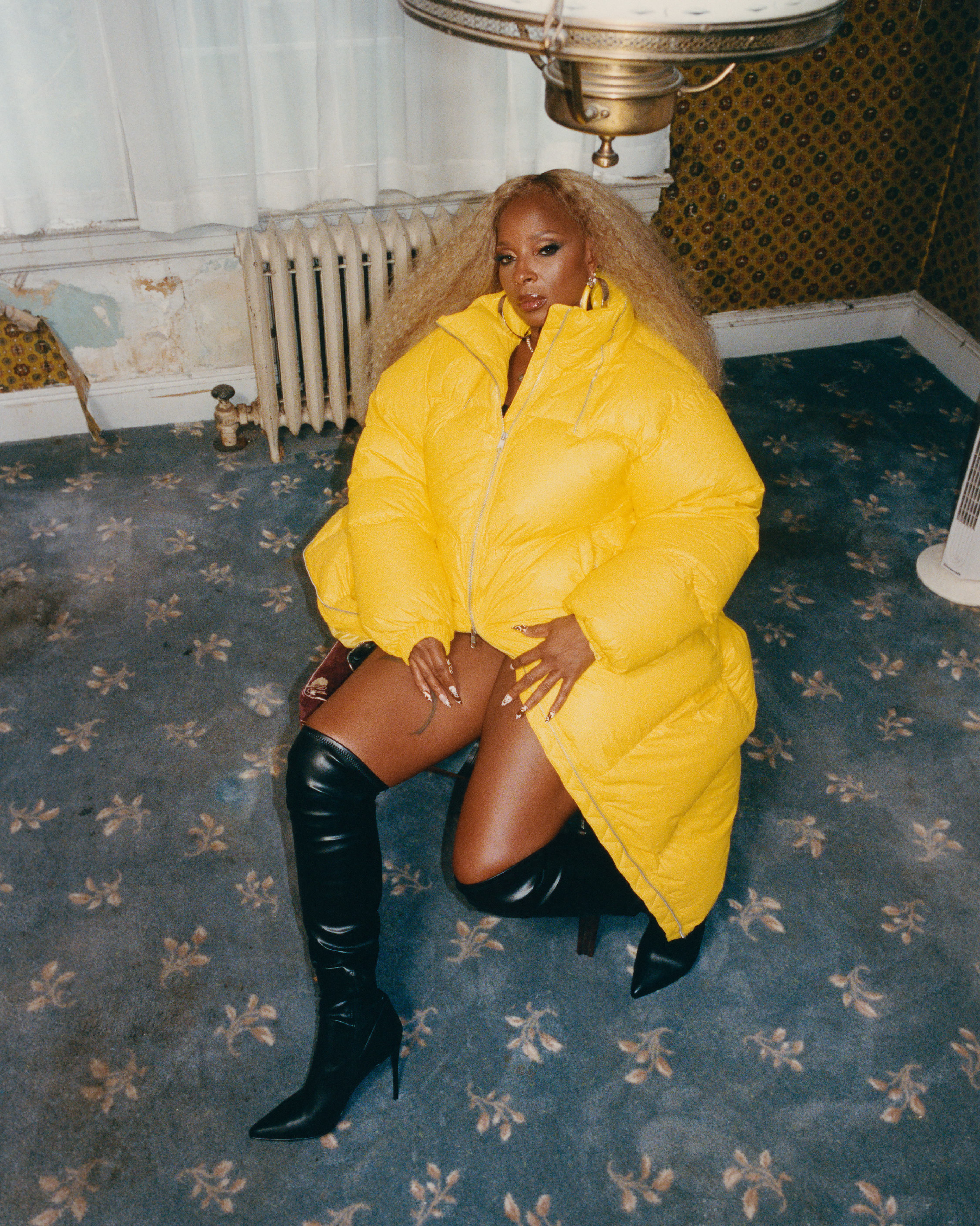 Must Read: Mary J. Blige Covers 'Garage,' Pinterest Takes an