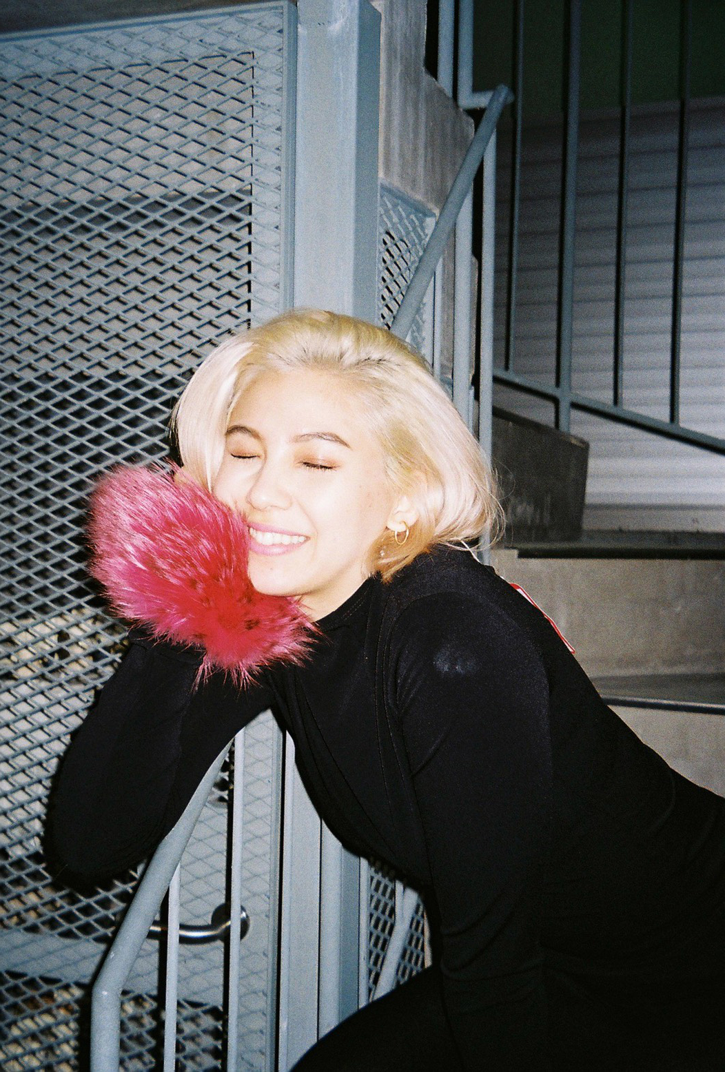 Mental Health, Social Media, 長谷川ミラ, Aisho Nakajima, Iredia Emily, Kio de Torres, RiRia, HIBARI