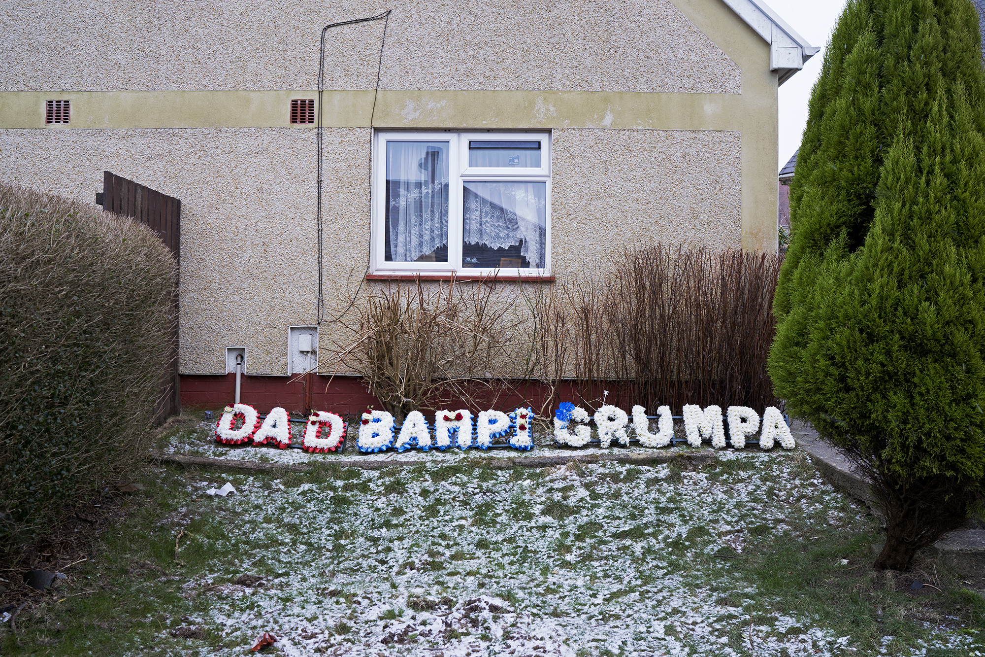 the-budgie-died-instantly-reportage-fotografico-emarginati-outsider