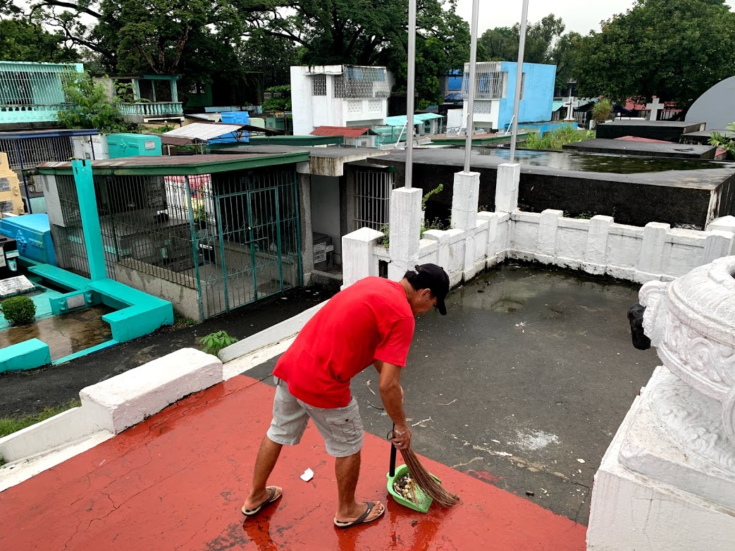 cemeteries-closed-coronavirus-all-saints-day-filipino-philippine-tradition