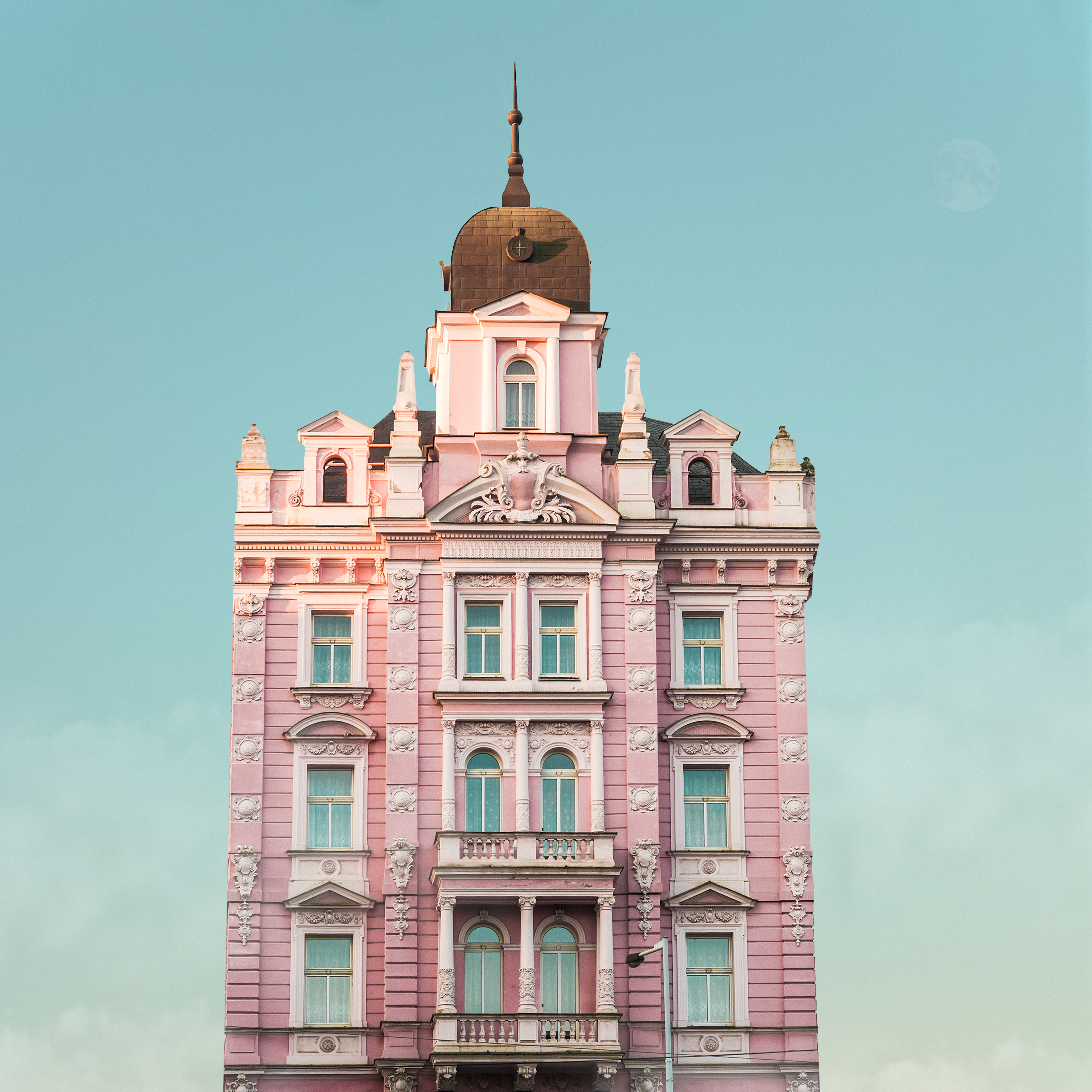 070-hotel-opera-@valentina_jacks.jpg
