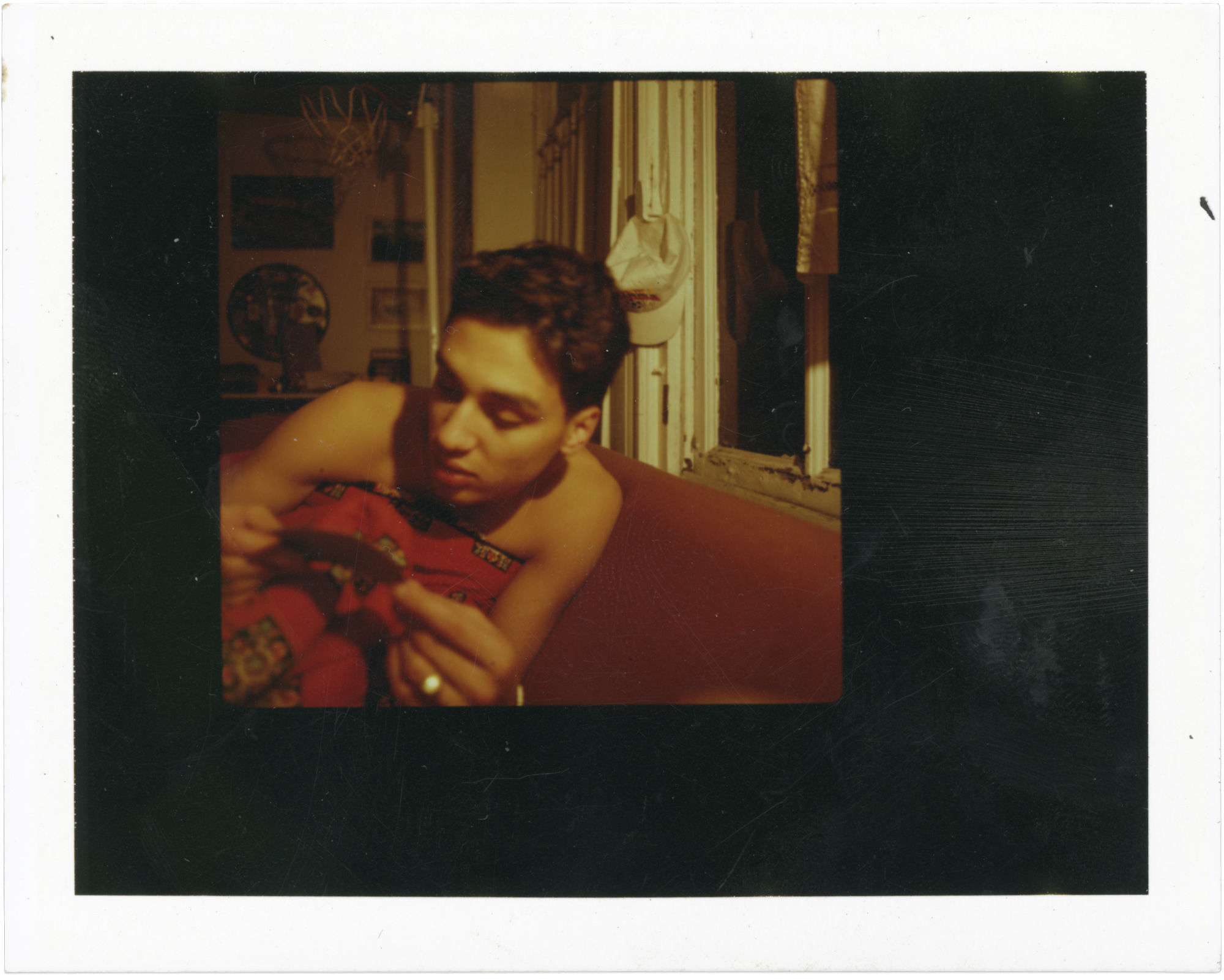 These 90s polaroids by photographer Davide Sorrenti give a new