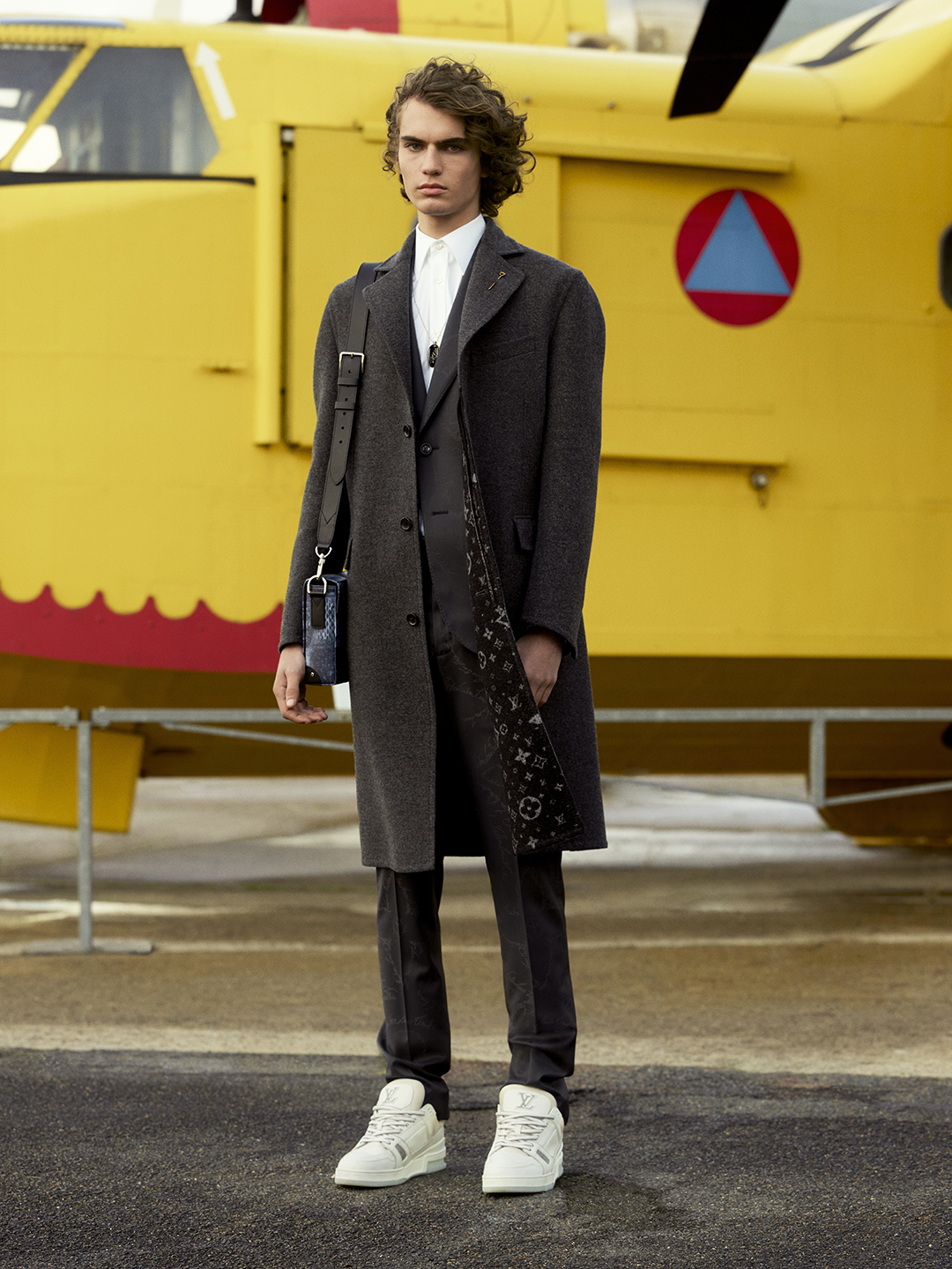 LOUIS VUITTON ®  Mens fall, Mens outfits, Louis vuitton