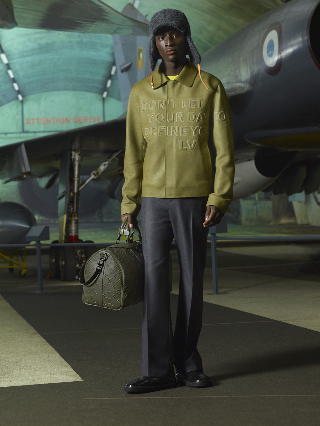 MANIFESTO - BACK-TO-WORK BASICS GET ITS STREET CRED: Louis Vuitton's  Menswear Pre-Spring 2021 Collection