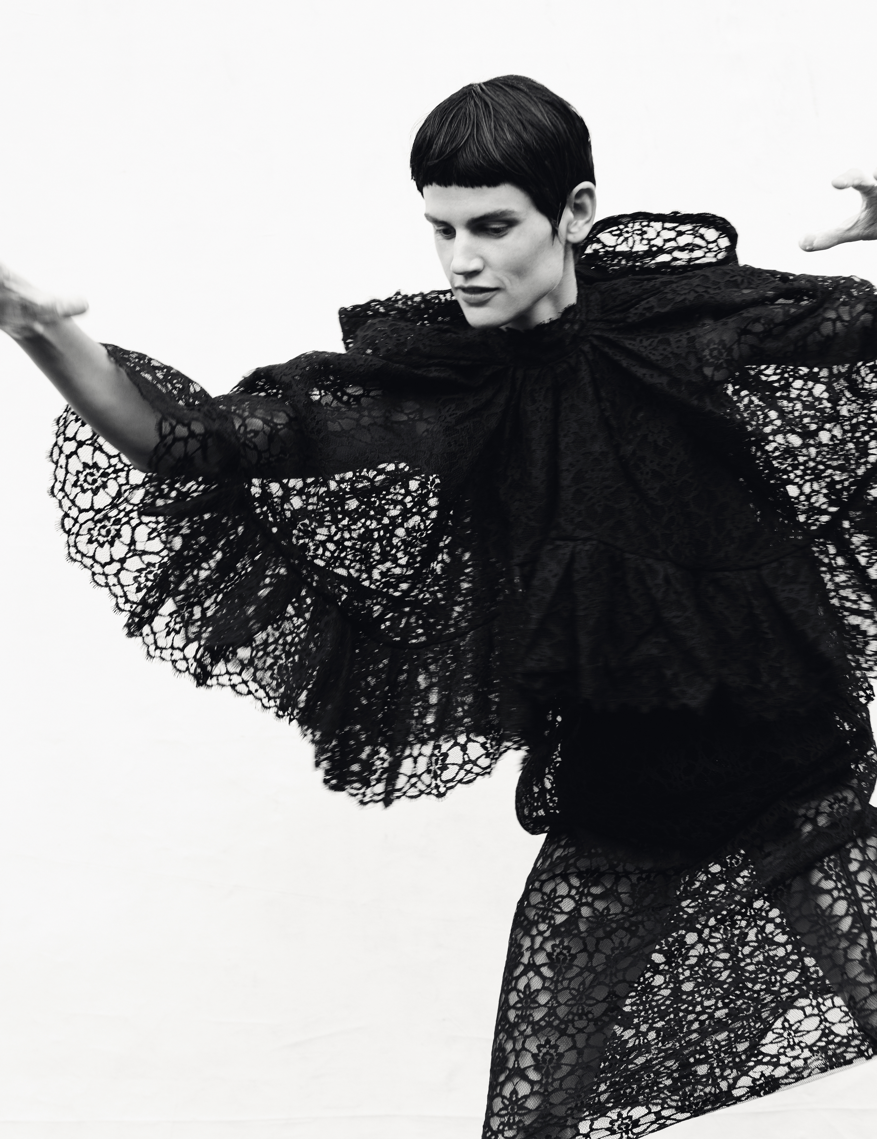 Saskia de Brauw in conceptual monochrome fashion - i-D