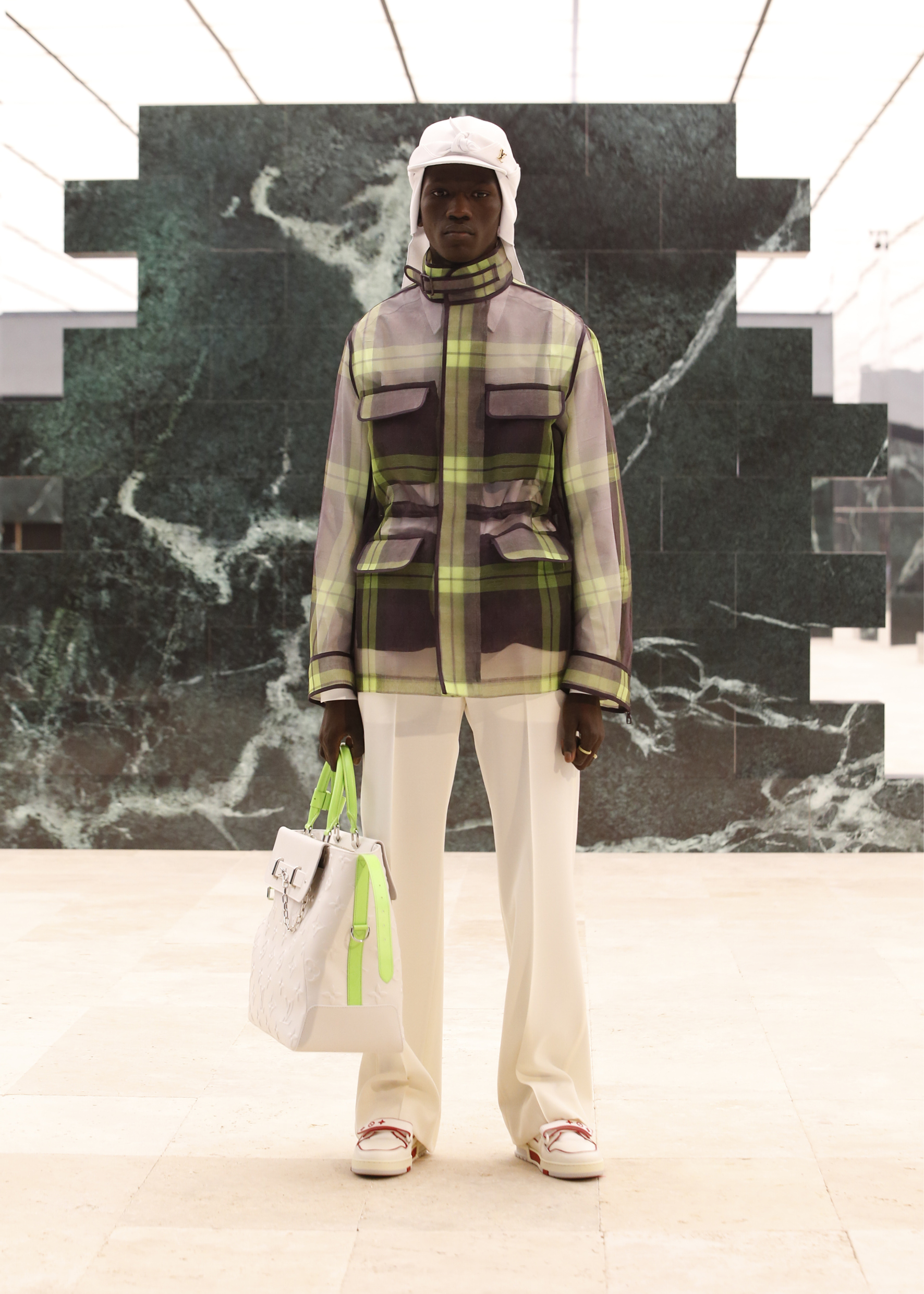 Louis Vuitton FW21 womenswear #22 - Tagwalk: il motore di ricerca della moda