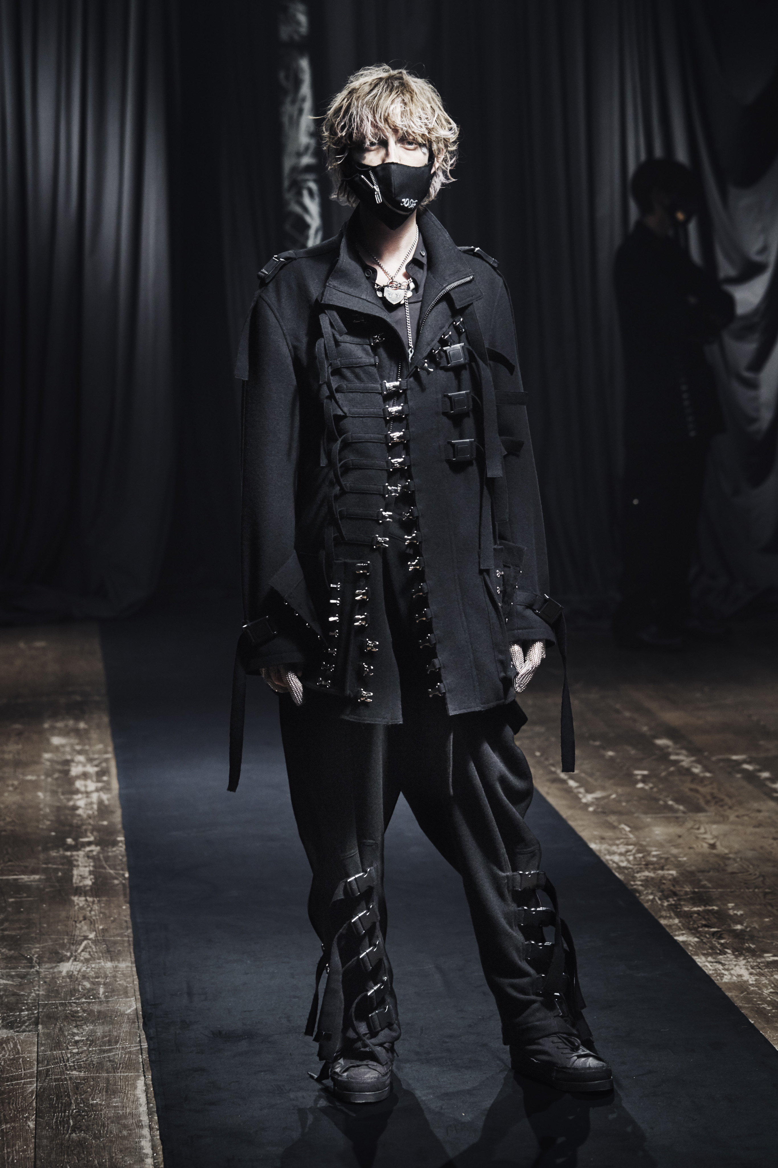 Yohji Yamamoto Aw21 Menswear Collection Review I D