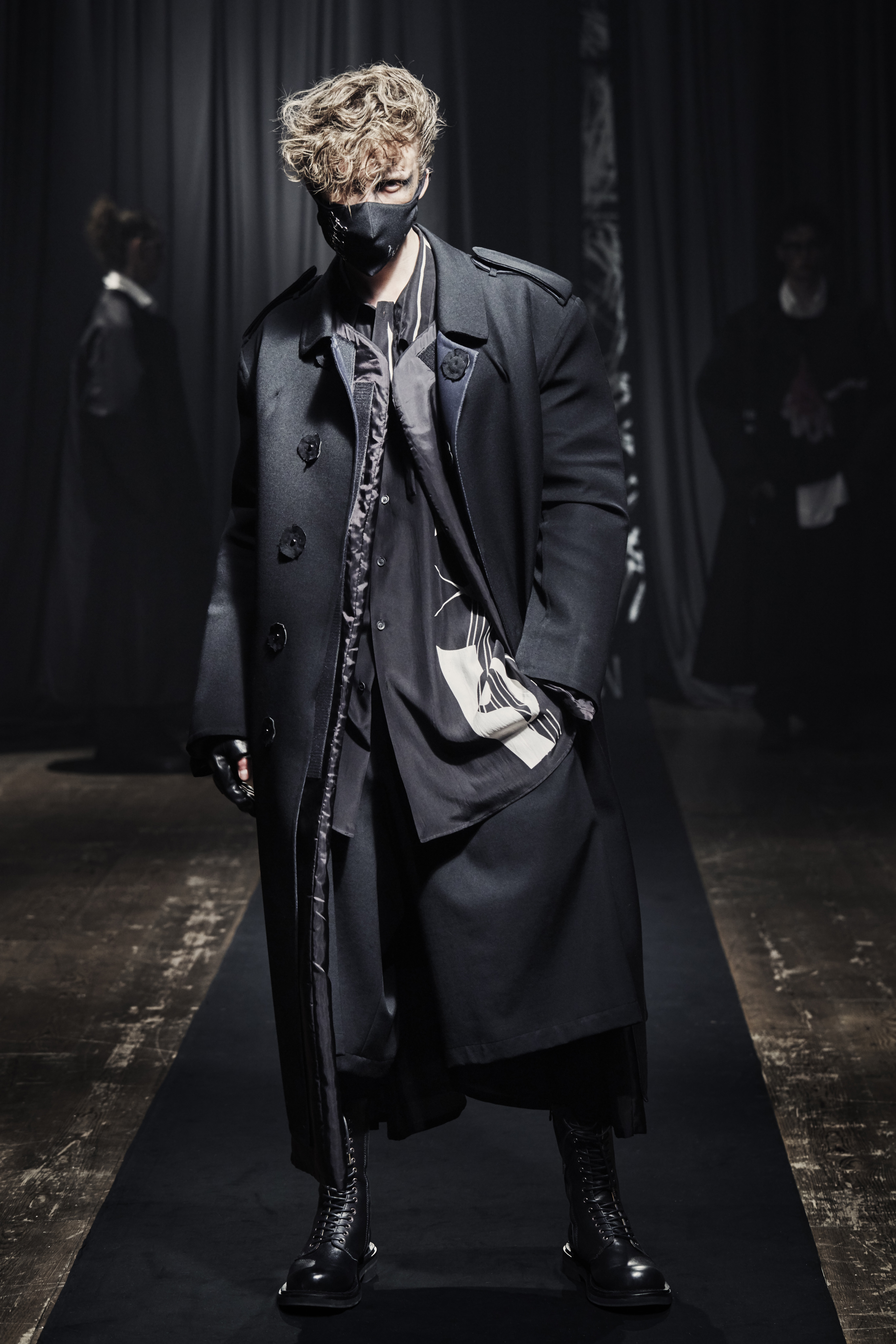 グッドふとんマーク取得 yohji yamamoto pour homme 20/21aw look5