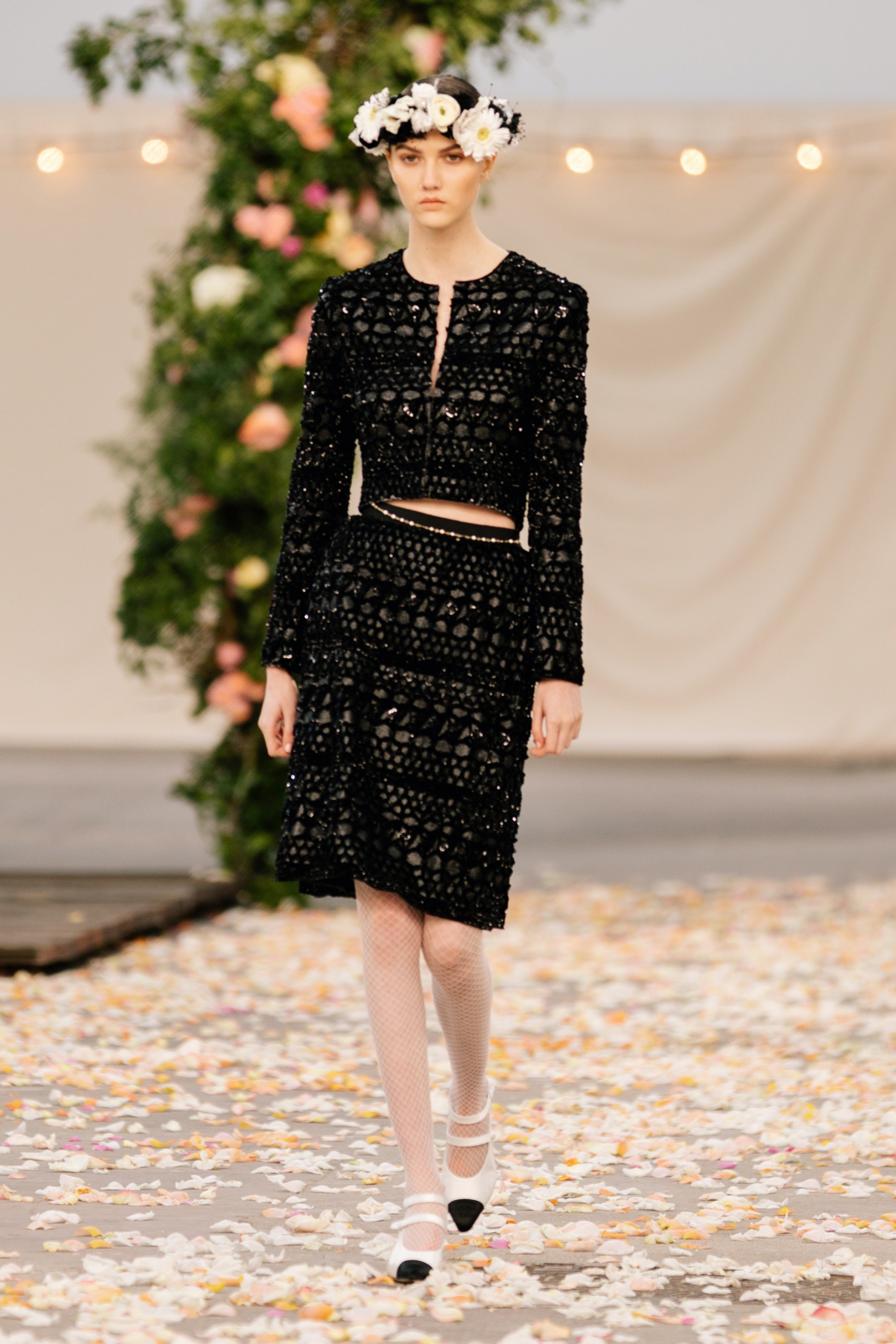 00017-Chanel-Couture-Spring-21.jpg