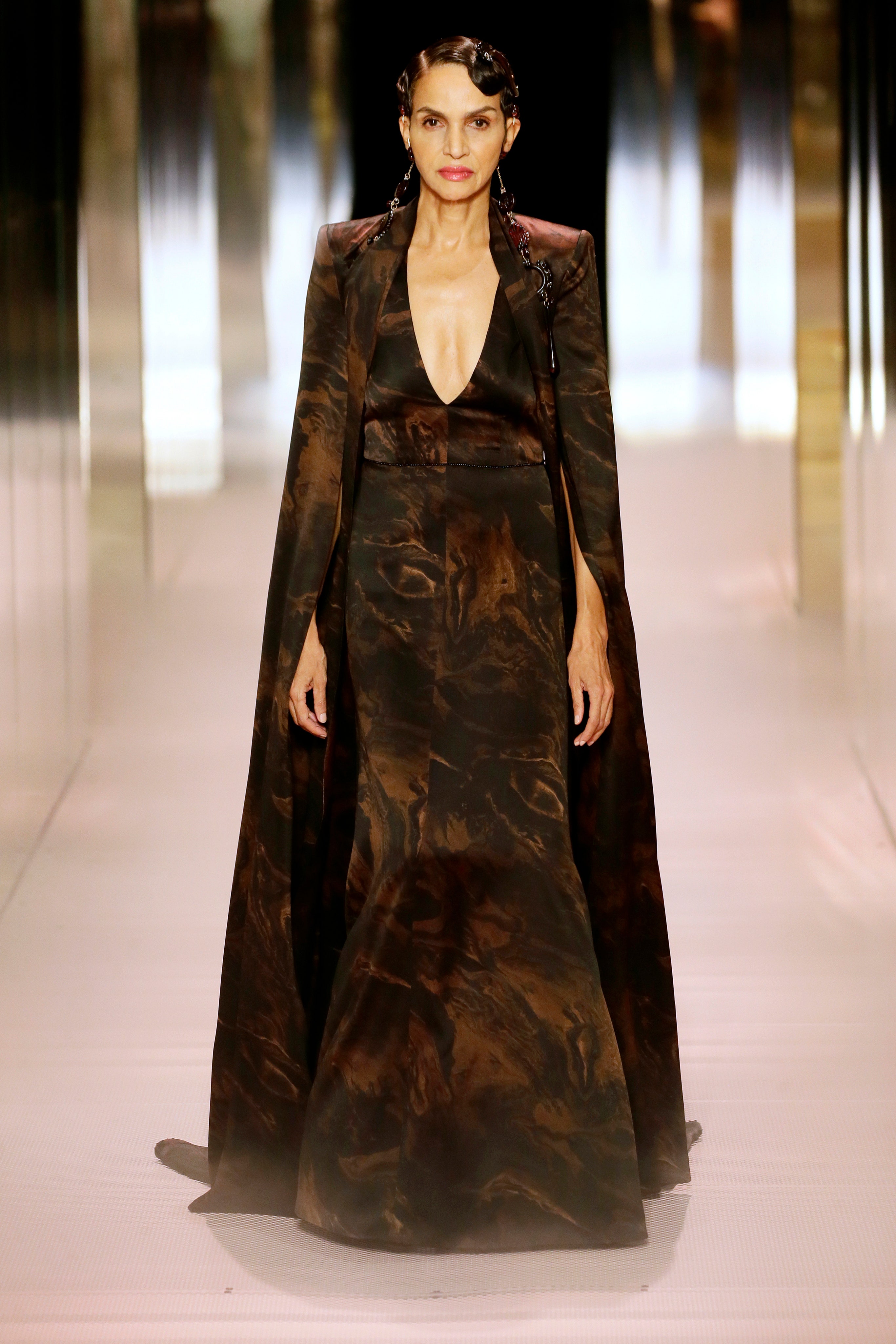 First Fendi Haute Couture Spring-Summer 2021 by Kim Jones - LVMH