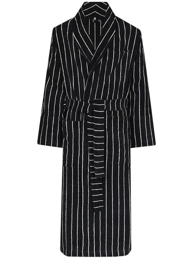 640px x 853px - The Best Retro Bathrobes for Adding a Vintage Vibe to Your Quarantine Life