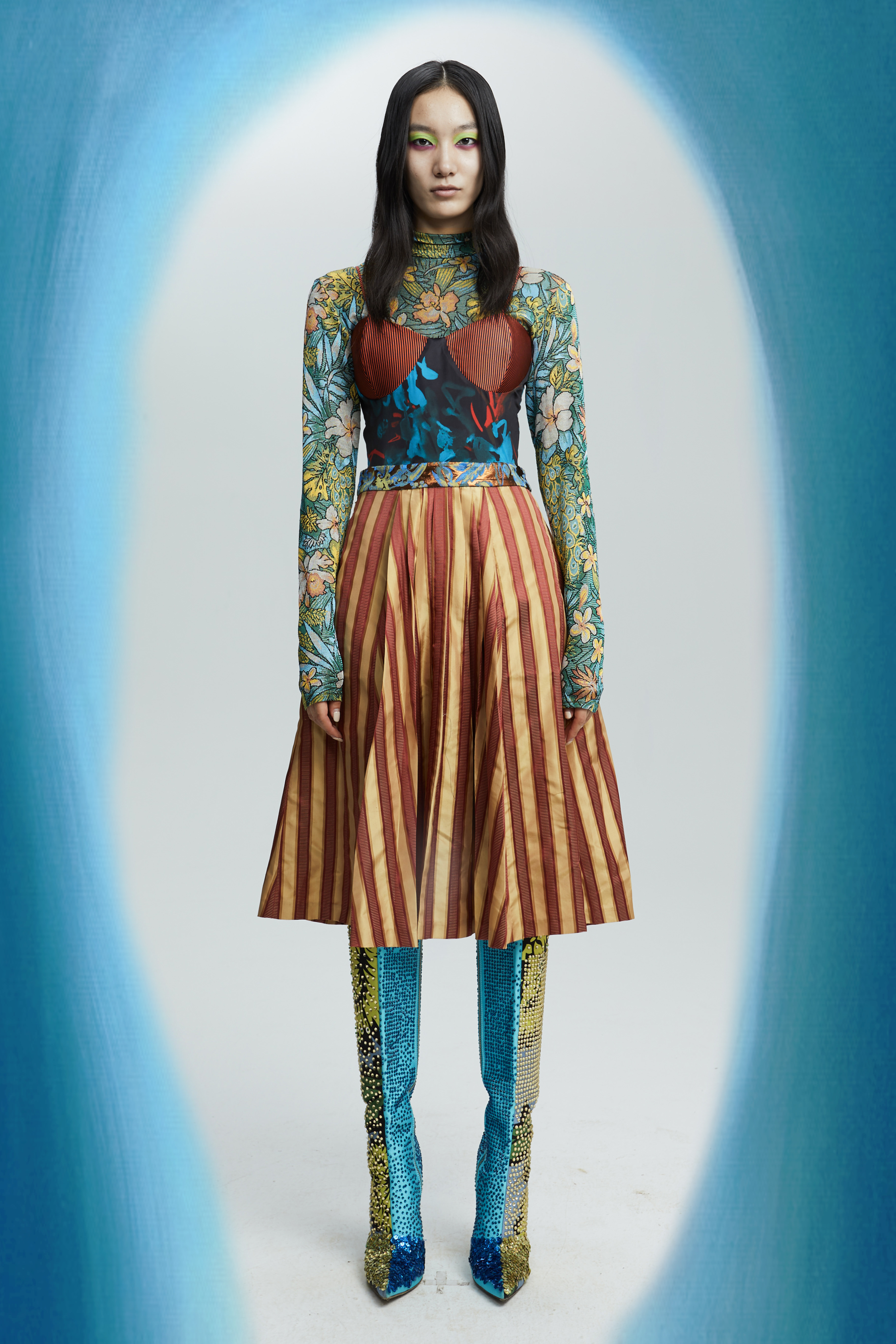 designer cinese shuting qiu collezione a/w 21 fashion film Water Ripples