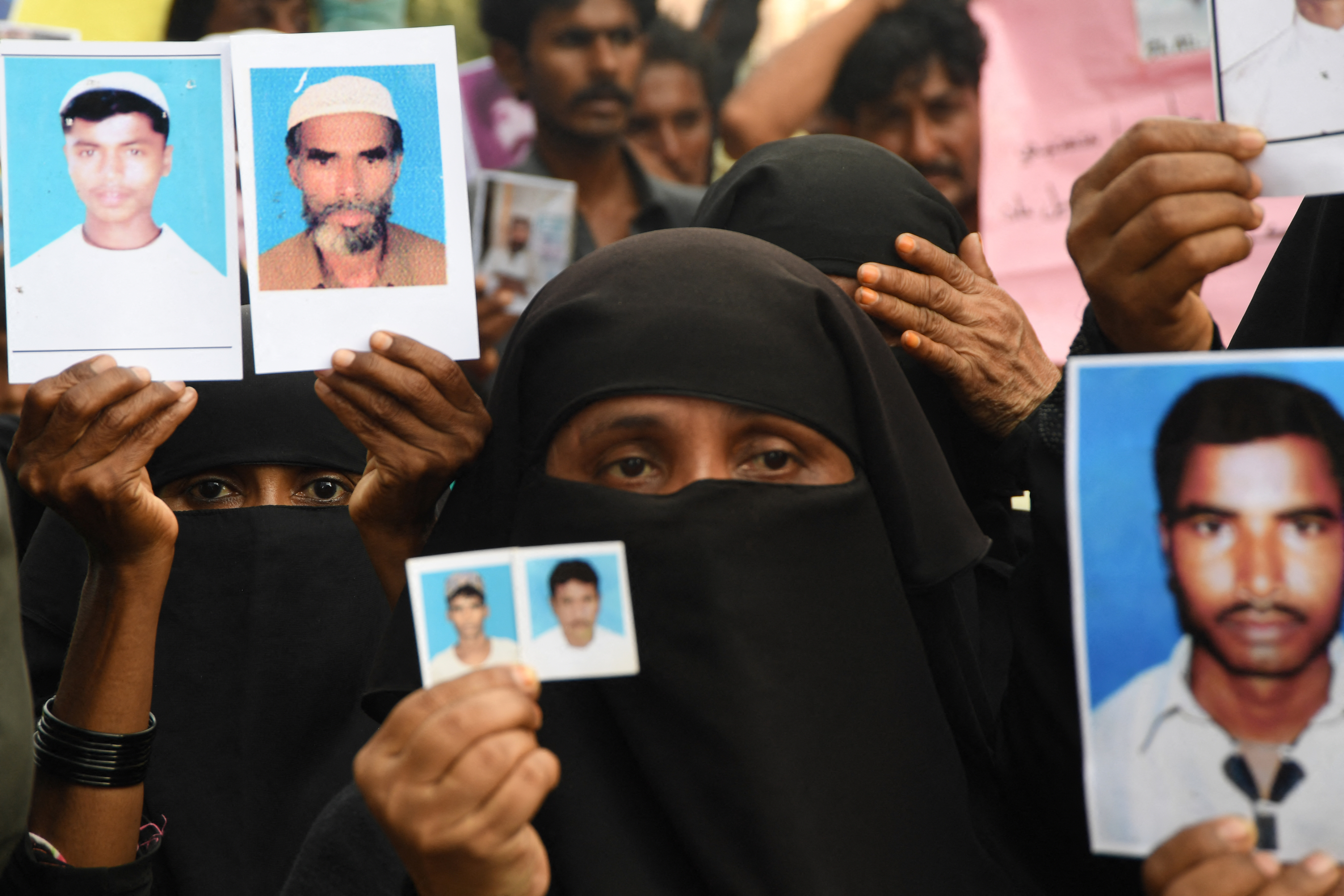 Fishermen Caught in India-Pakistan Conflict