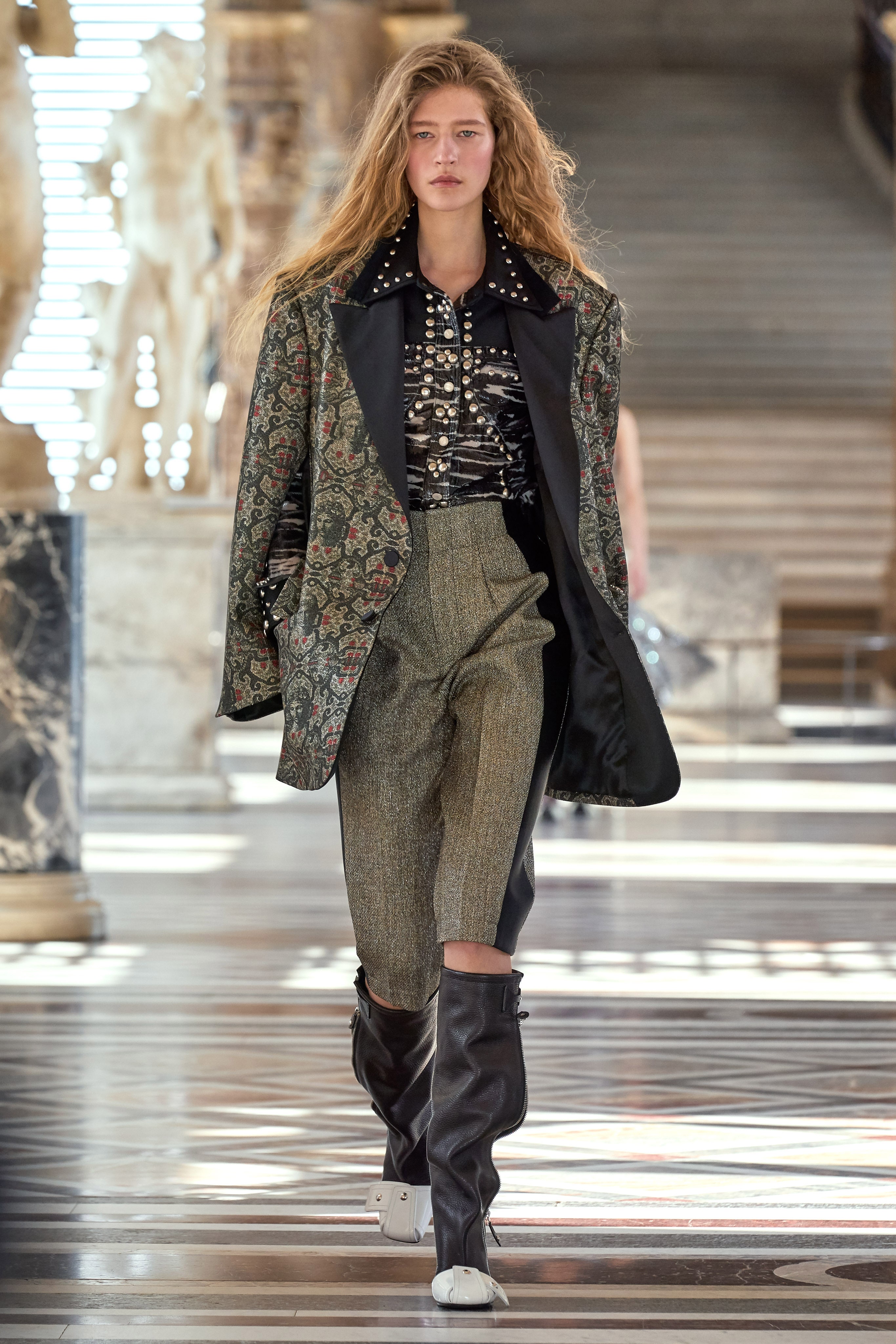 Louis Vuitton AW21 Paris Fashion Week Show Review